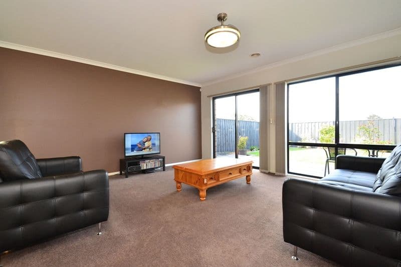 25 Macadamia Street, DOREEN VIC 3754, Doreen - Thumbnail 5