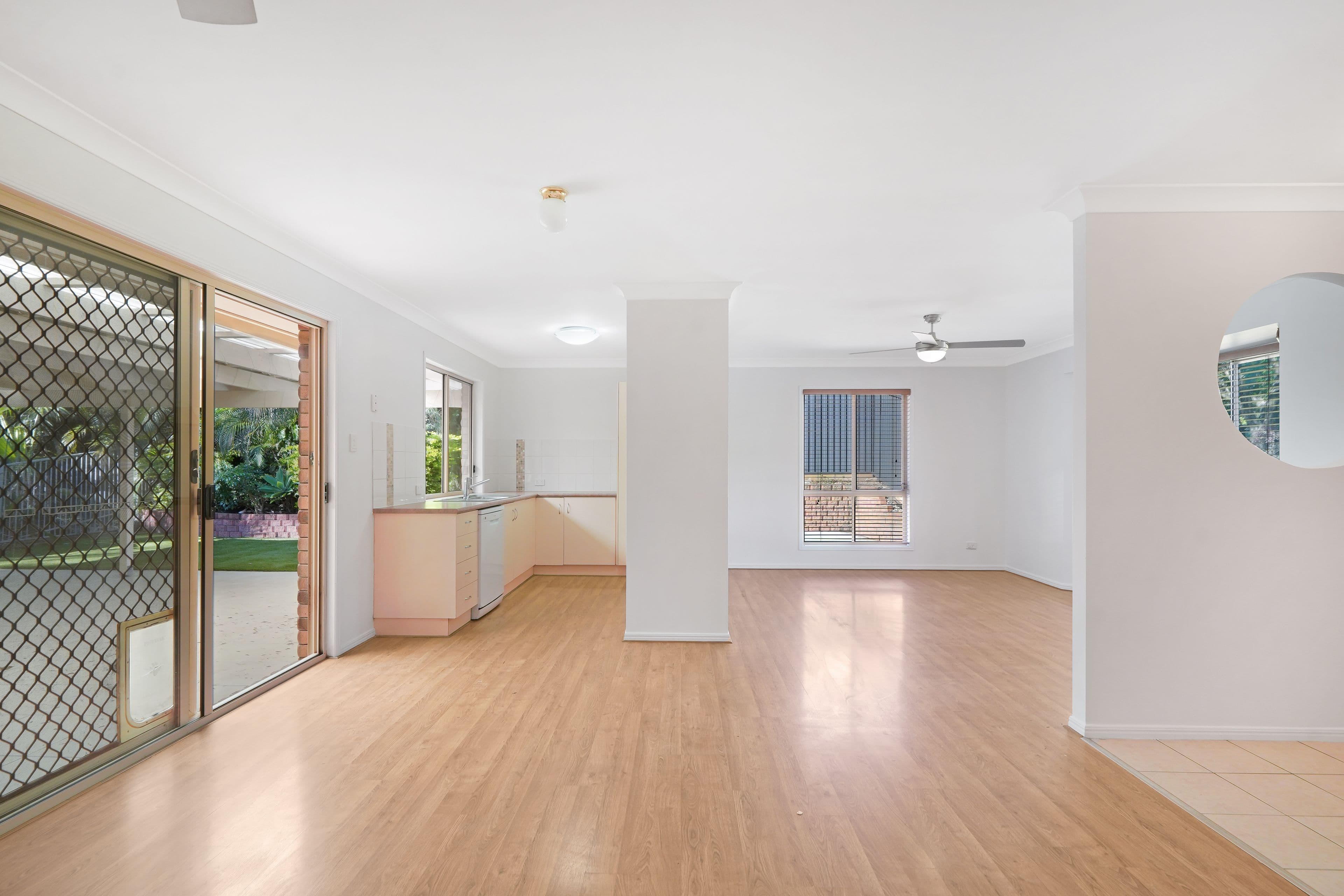 23 Pinedale Street, Oxenford QLD 4210, Oxenford - Thumbnail 2