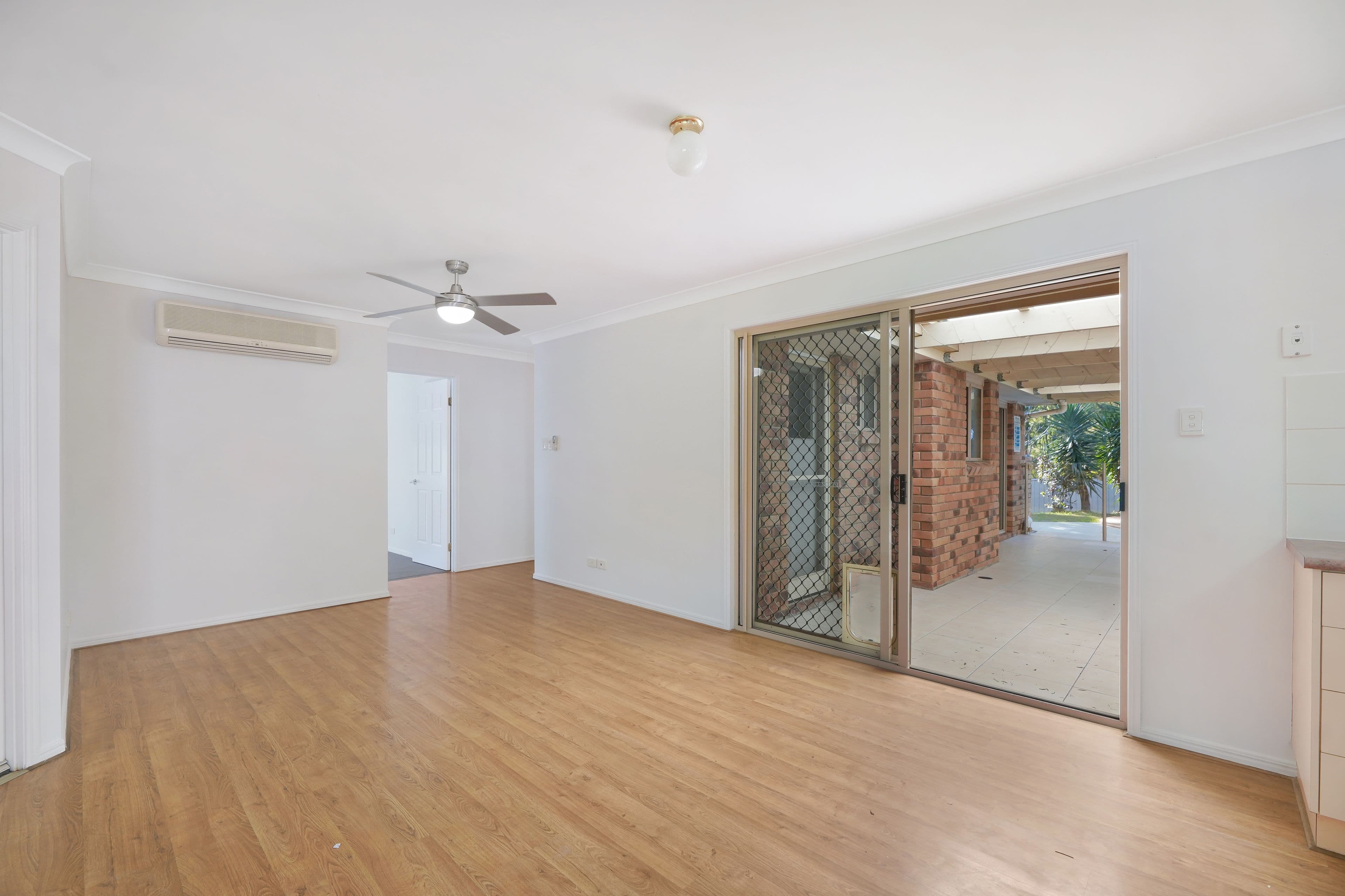 23 Pinedale Street, Oxenford QLD 4210, Oxenford - Thumbnail 4