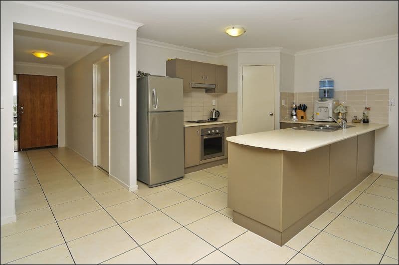 17 Campbell Court, REDBANK PLAINS QLD 4301, Redbank Plains - Thumbnail 5