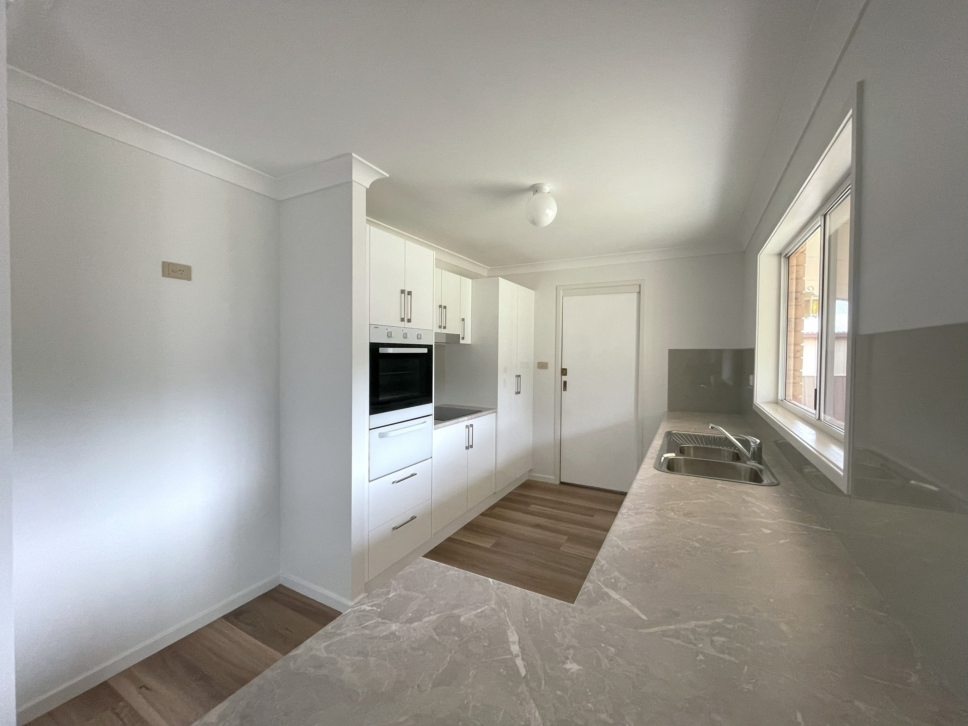 141 Hanley Street, Gundagai NSW 2722, Gundagai - Thumbnail 4