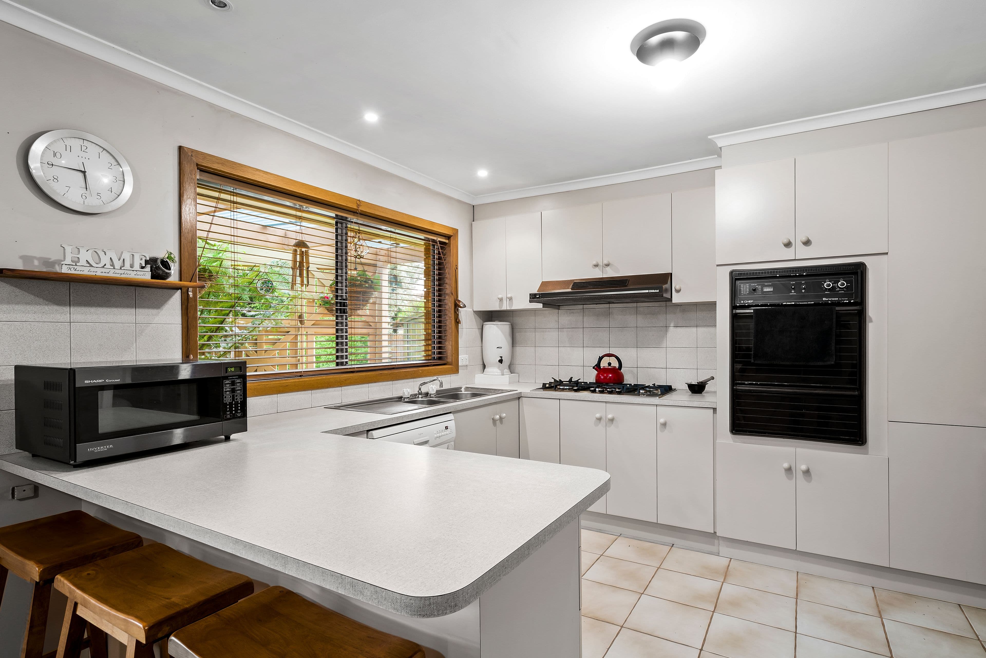 29 Anthony Street, Sunbury VIC 3429, Sunbury - Thumbnail 3
