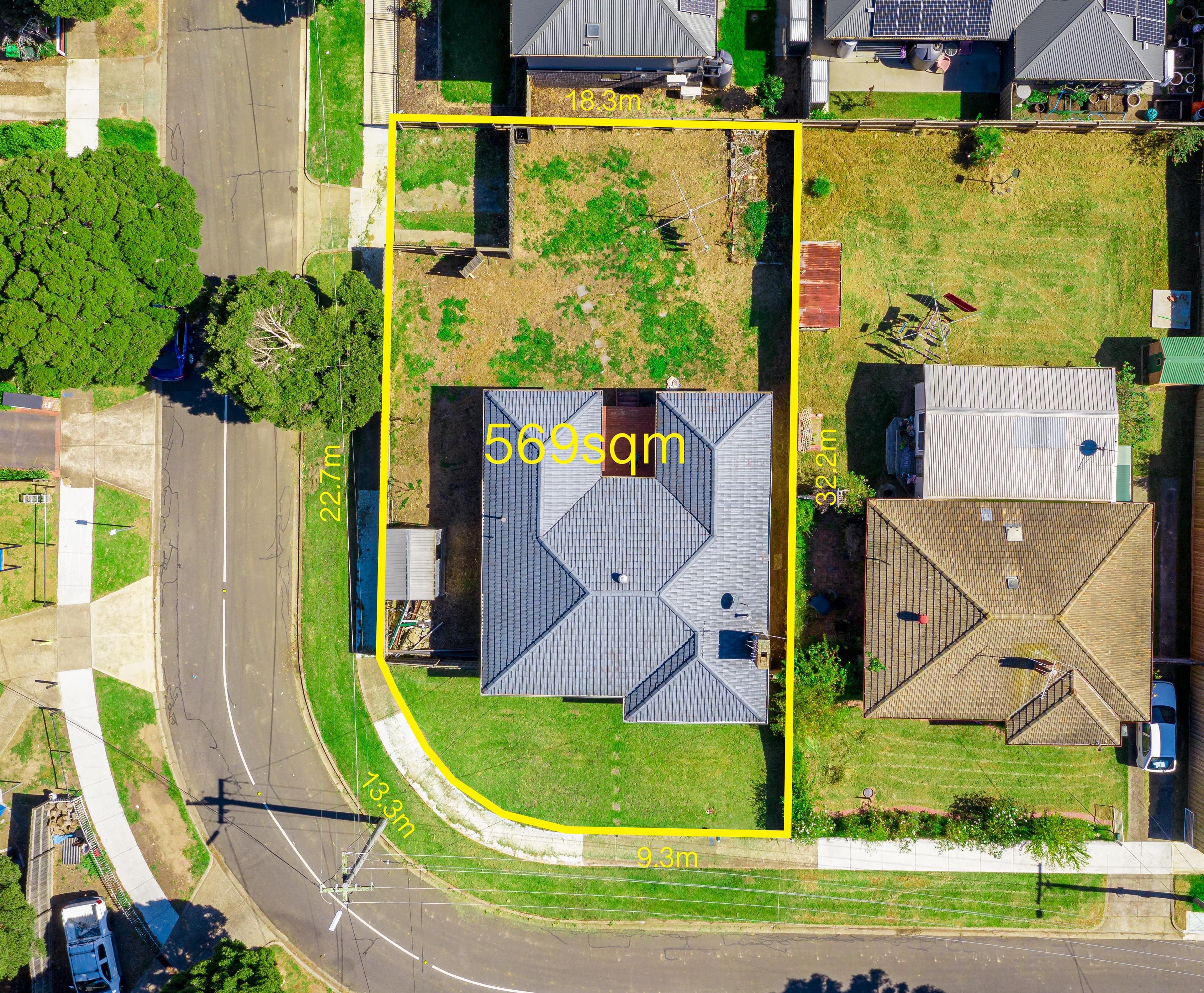 35 Brunei Crescent, Heidelberg West VIC 3081, Heidelberg West - Thumbnail 3