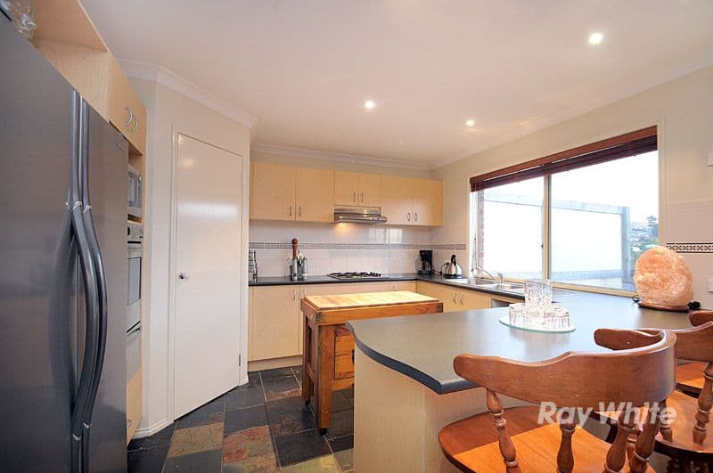 58 Scenic Drive, BEACONSFIELD VIC 3807, Beaconsfield - Thumbnail 4