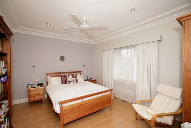 1 Charleville Road, TURVEY PARK NSW 2650, Turvey Park - Thumbnail 2