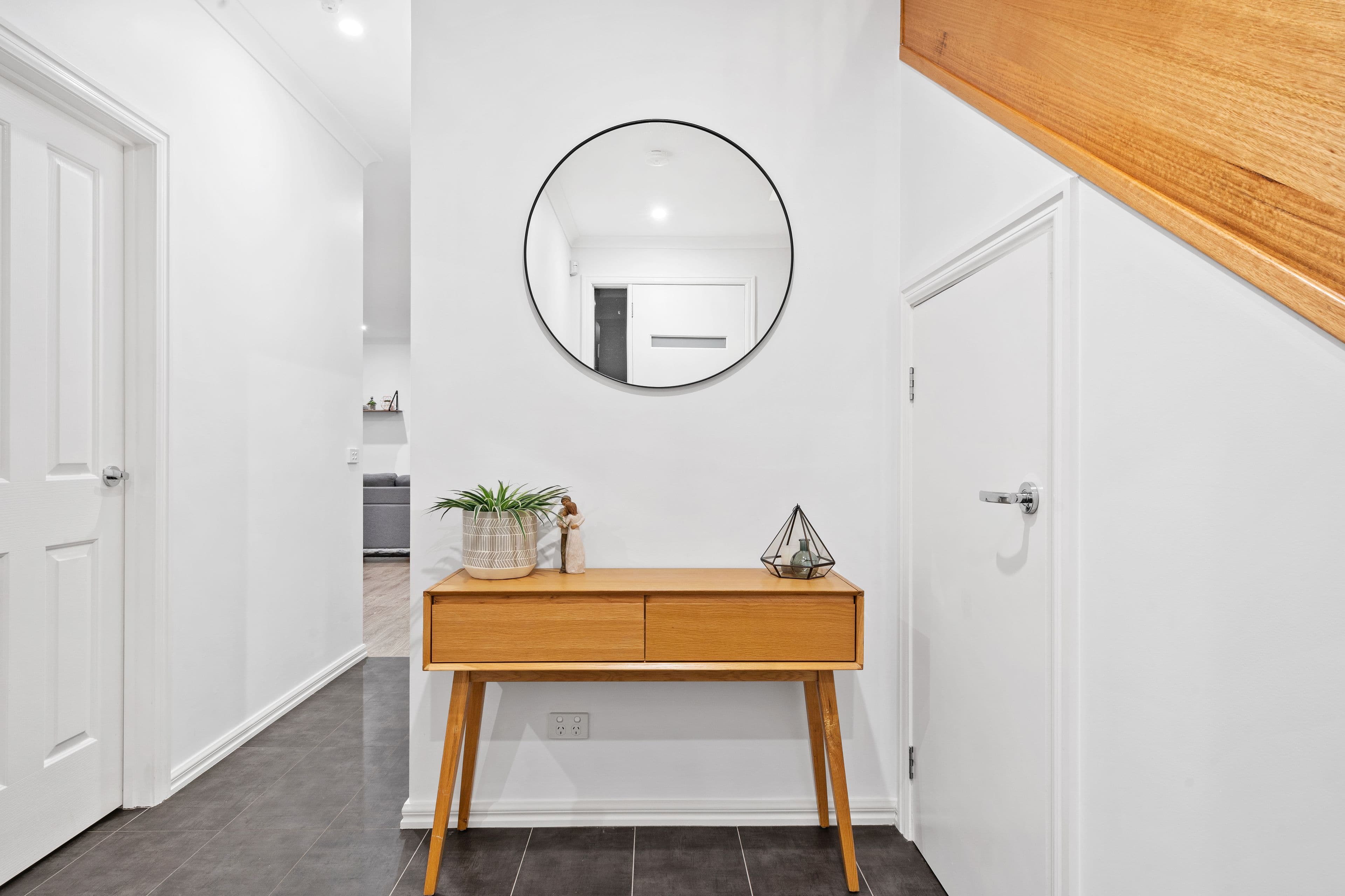 7-9 De Chene Parade, Coburg North VIC 3058, Coburg North - Thumbnail 2