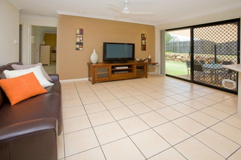 128 Sharpless Road, SPRINGFIELD QLD 4300, Springfield - Thumbnail 2