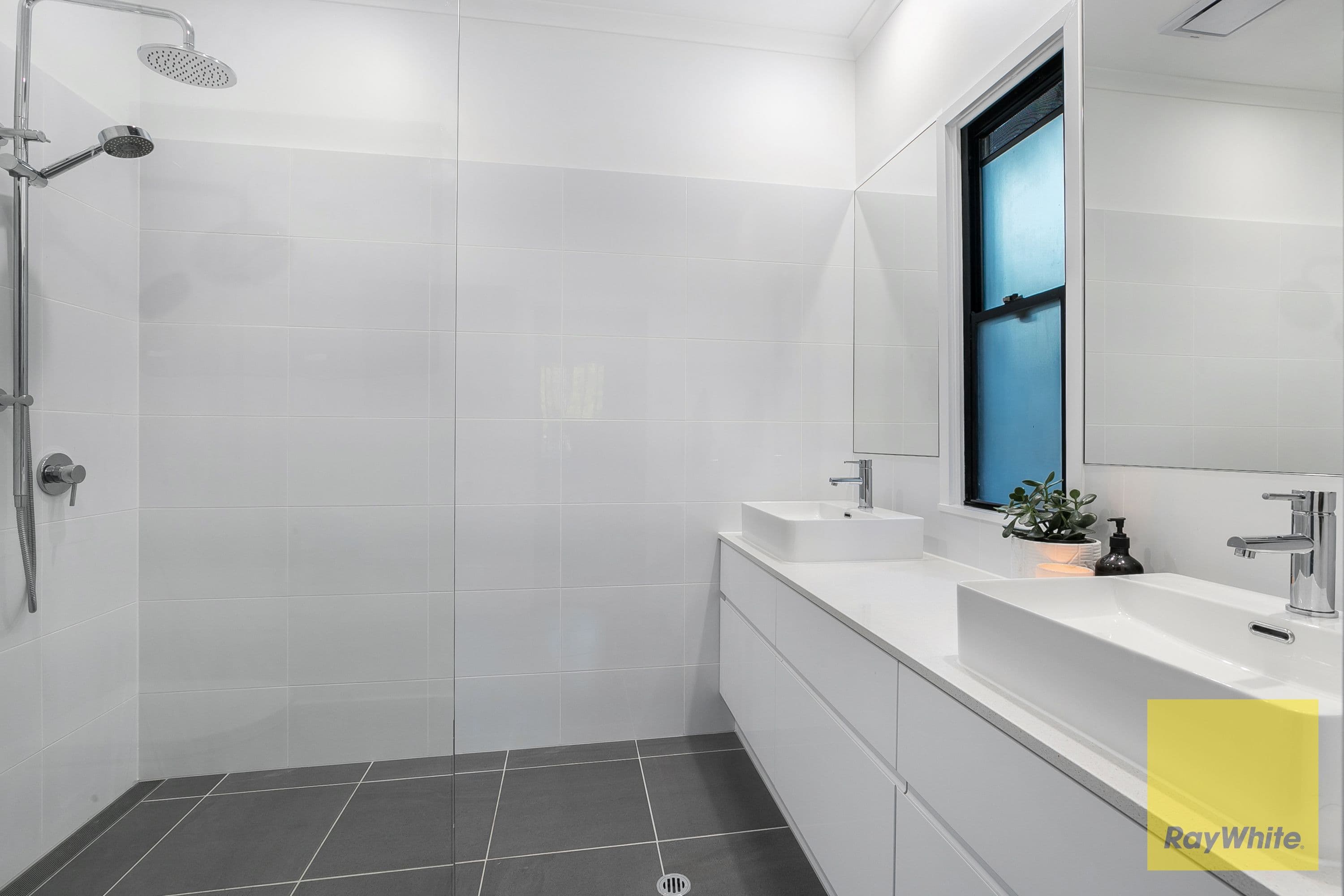 101 Gray Avenue, Corinda QLD 4075, Corinda - Thumbnail 6