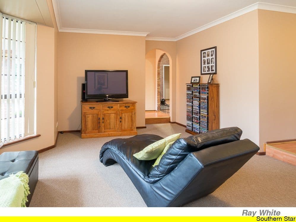 1 Crystal Court, Mount Richon WA 6112, Mount Richon - Thumbnail 4