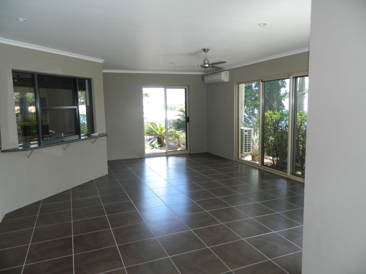 22 Cosford Drive, EIMEO QLD 4740, Eimeo - Thumbnail 7