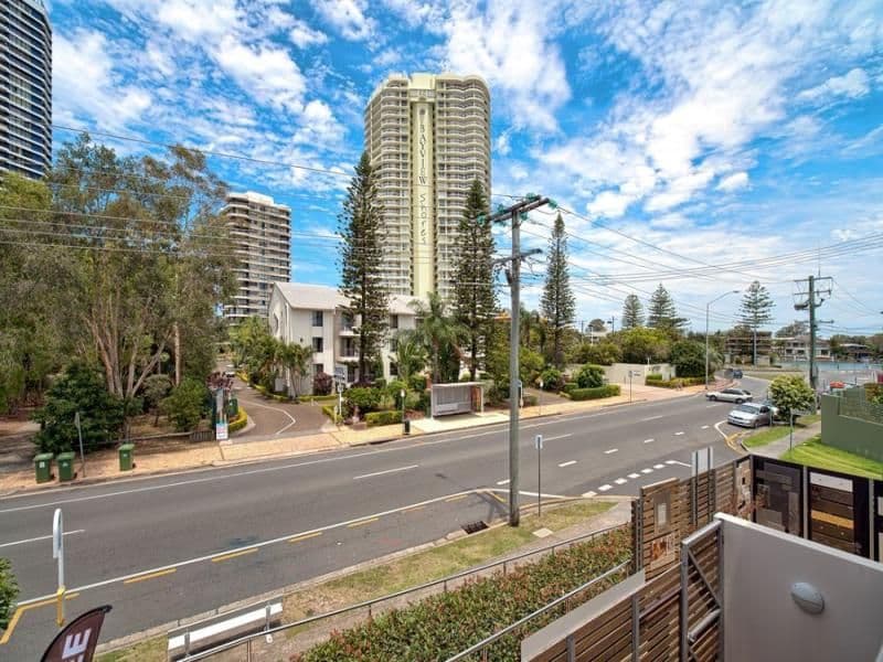 12 Bayview Street, RUNAWAY BAY QLD 4216, Runaway Bay - Image 1