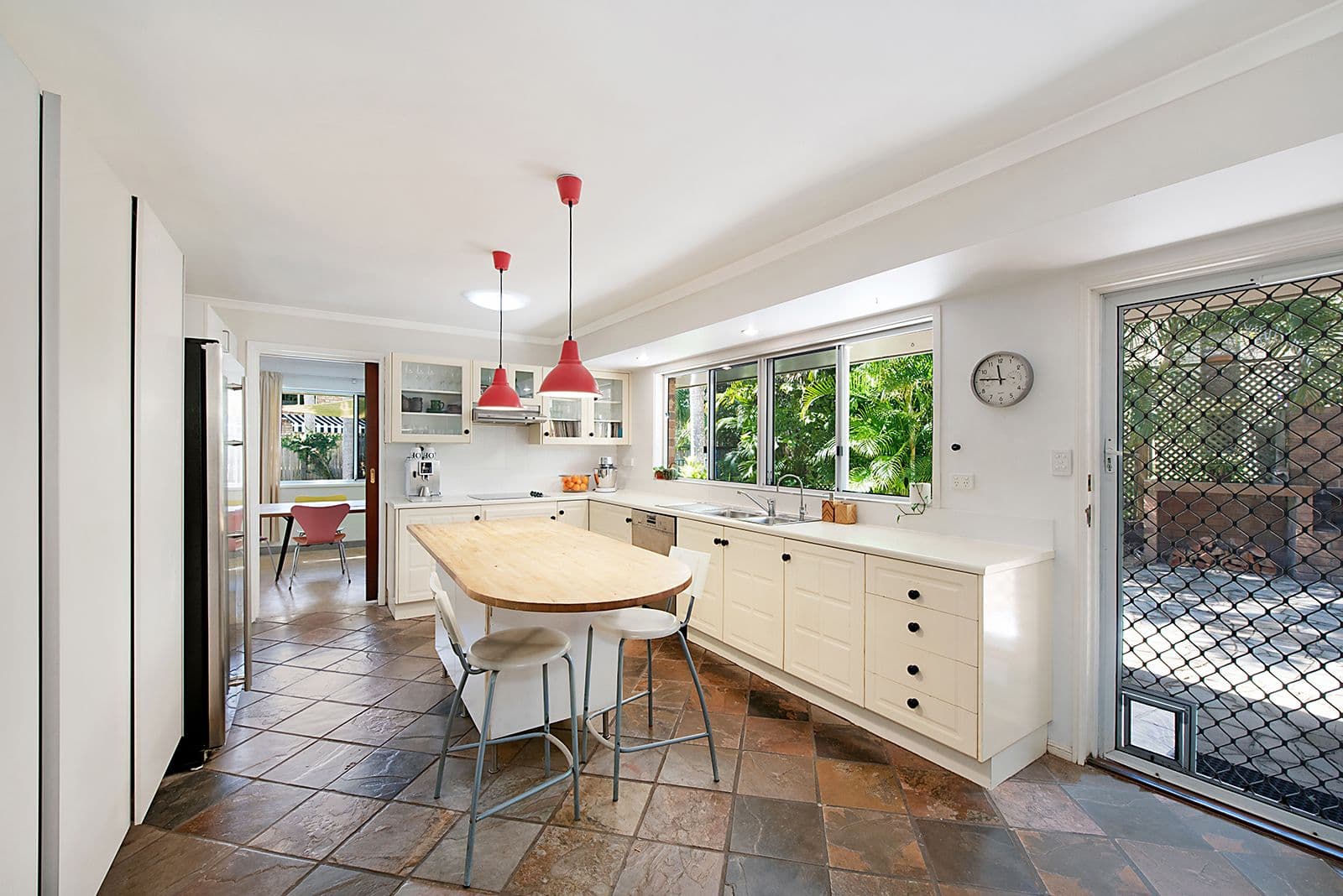 4 Hoana Place, Kenmore QLD 4069, Kenmore - Thumbnail 6