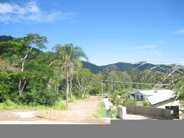 Lot 4 Raddle Court, CANNONVALE QLD 4802, Cannonvale - Thumbnail 3