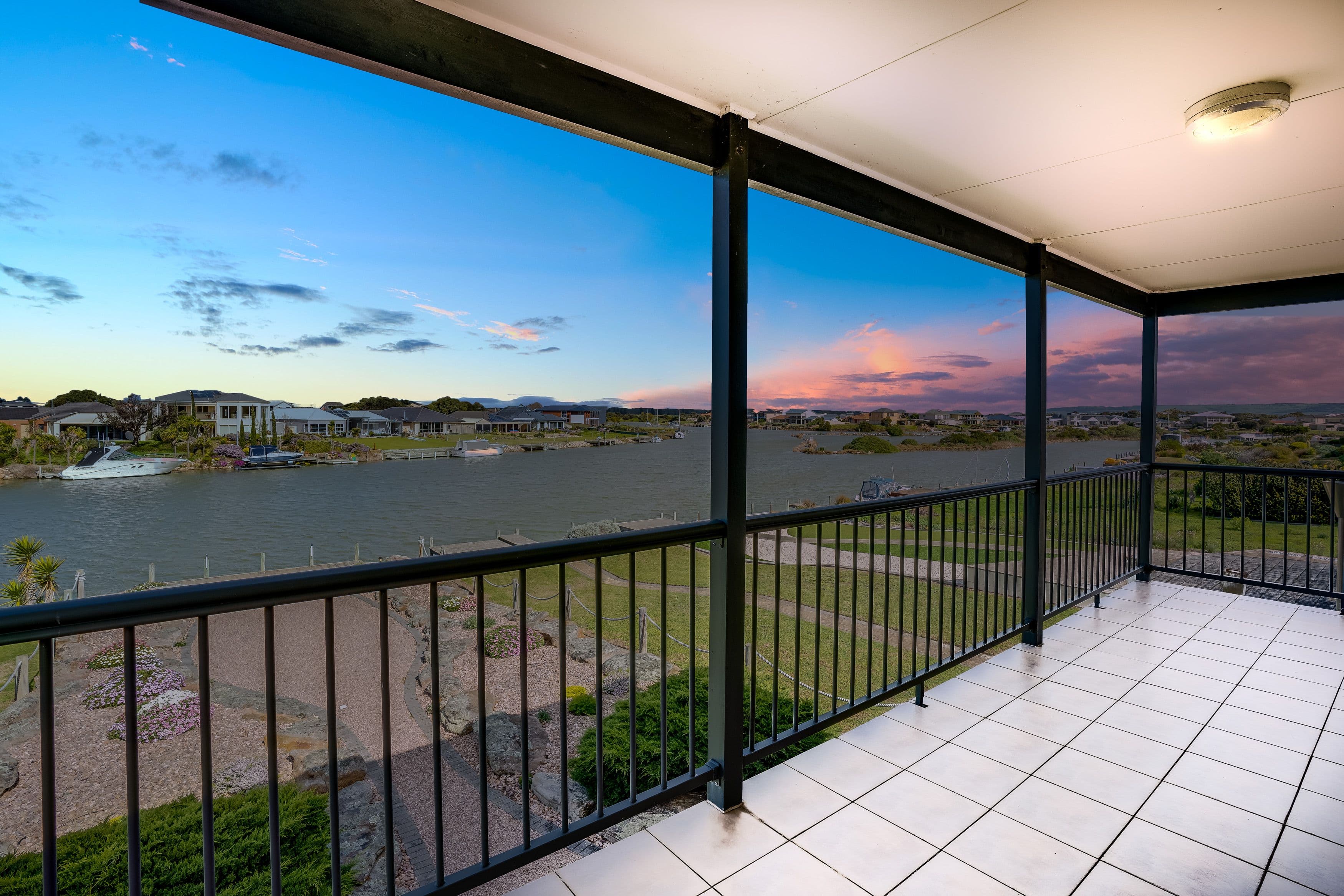 87 Wentworth Parade, Hindmarsh Island SA 5214, Hindmarsh Island - Thumbnail 2