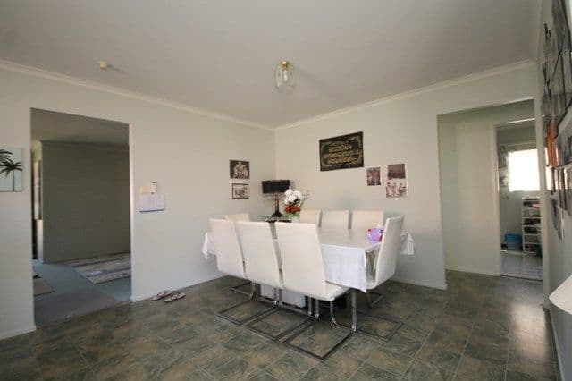 103 Pacific Palms Circuit, Hoxton Park - Thumbnail 3