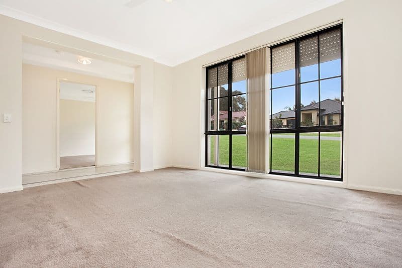27 Pyalla Avenue, ABERGLASSLYN NSW 2320, Aberglasslyn - Thumbnail 3