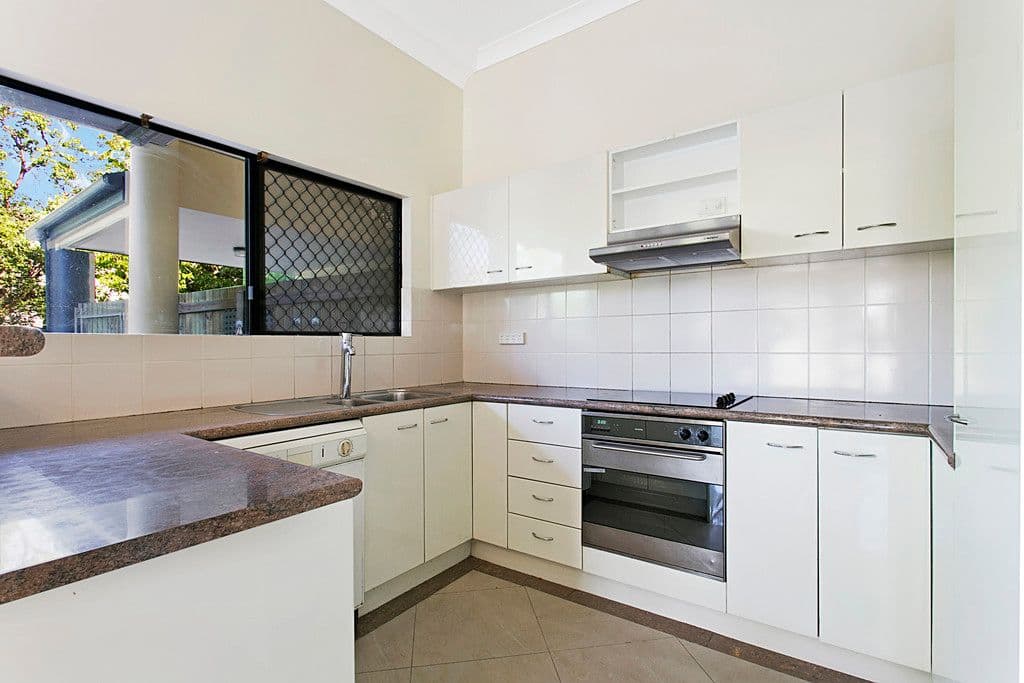 11 Holland Street, Toowong QLD 4066, Toowong - Thumbnail 3