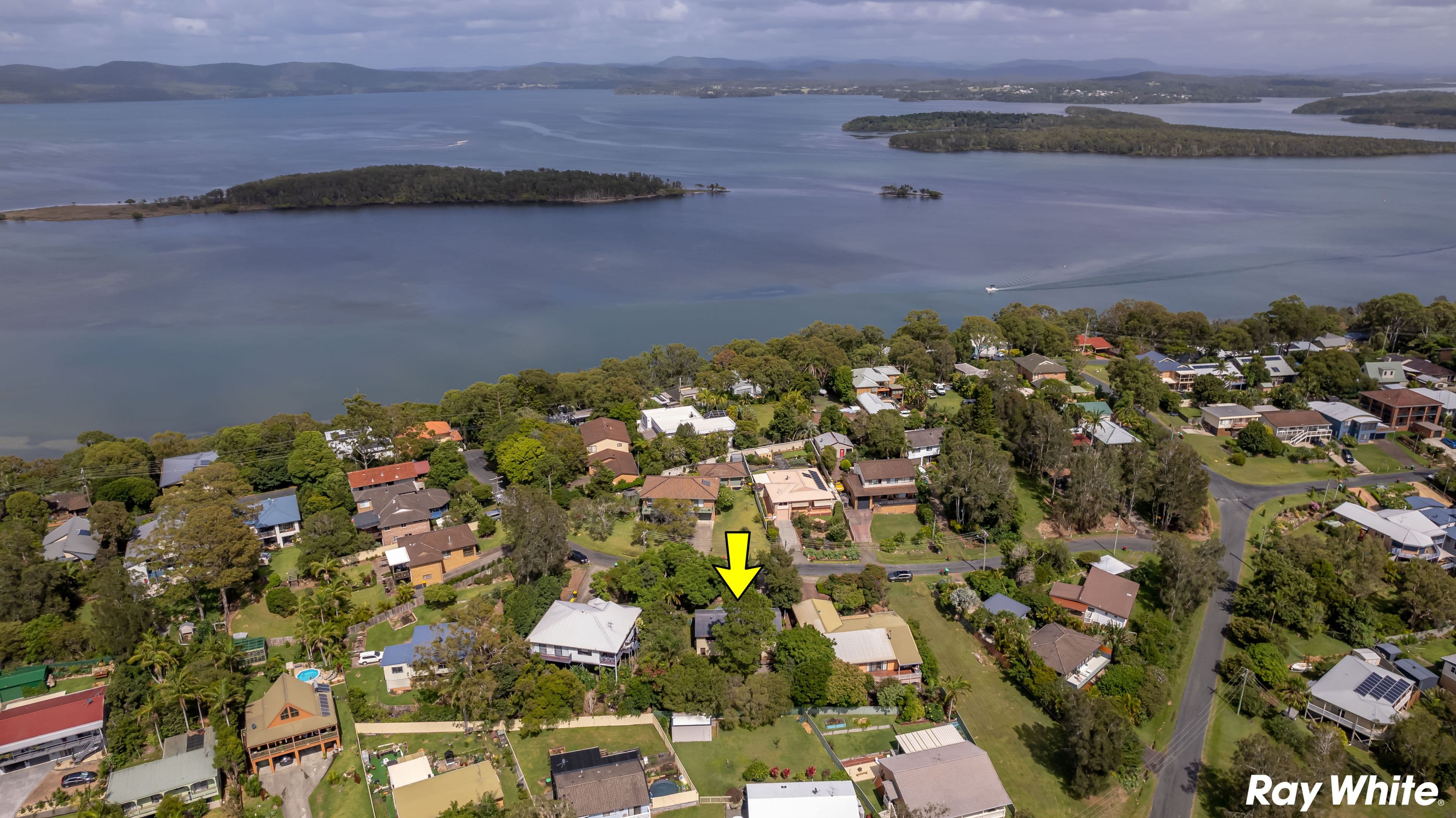 10 Lucas Avenue, Green Point NSW 2428, Green Point - Thumbnail 2