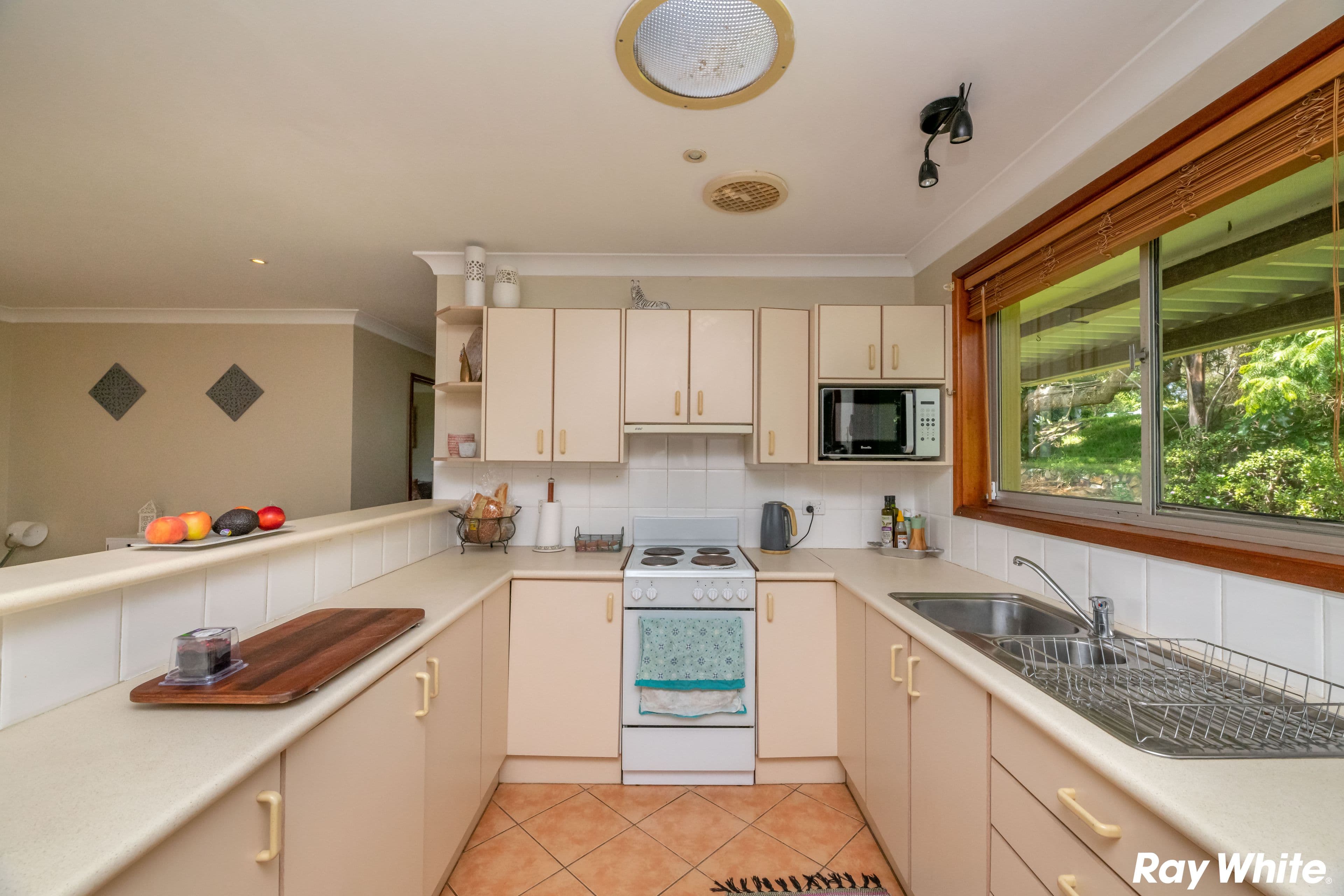 10 Lucas Avenue, Green Point NSW 2428, Green Point - Thumbnail 3