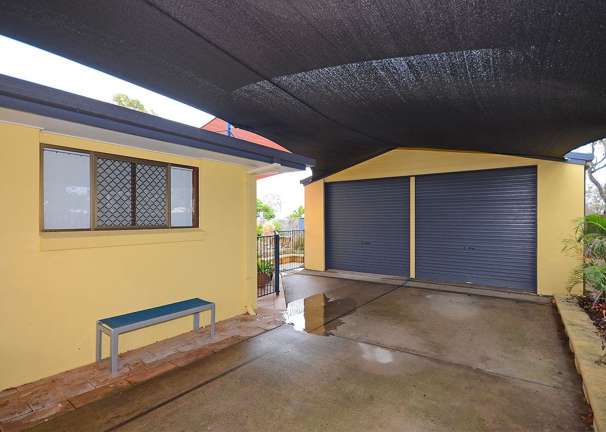 17 Helsham Street, POINT VERNON QLD 4655, Point Vernon - Thumbnail 2