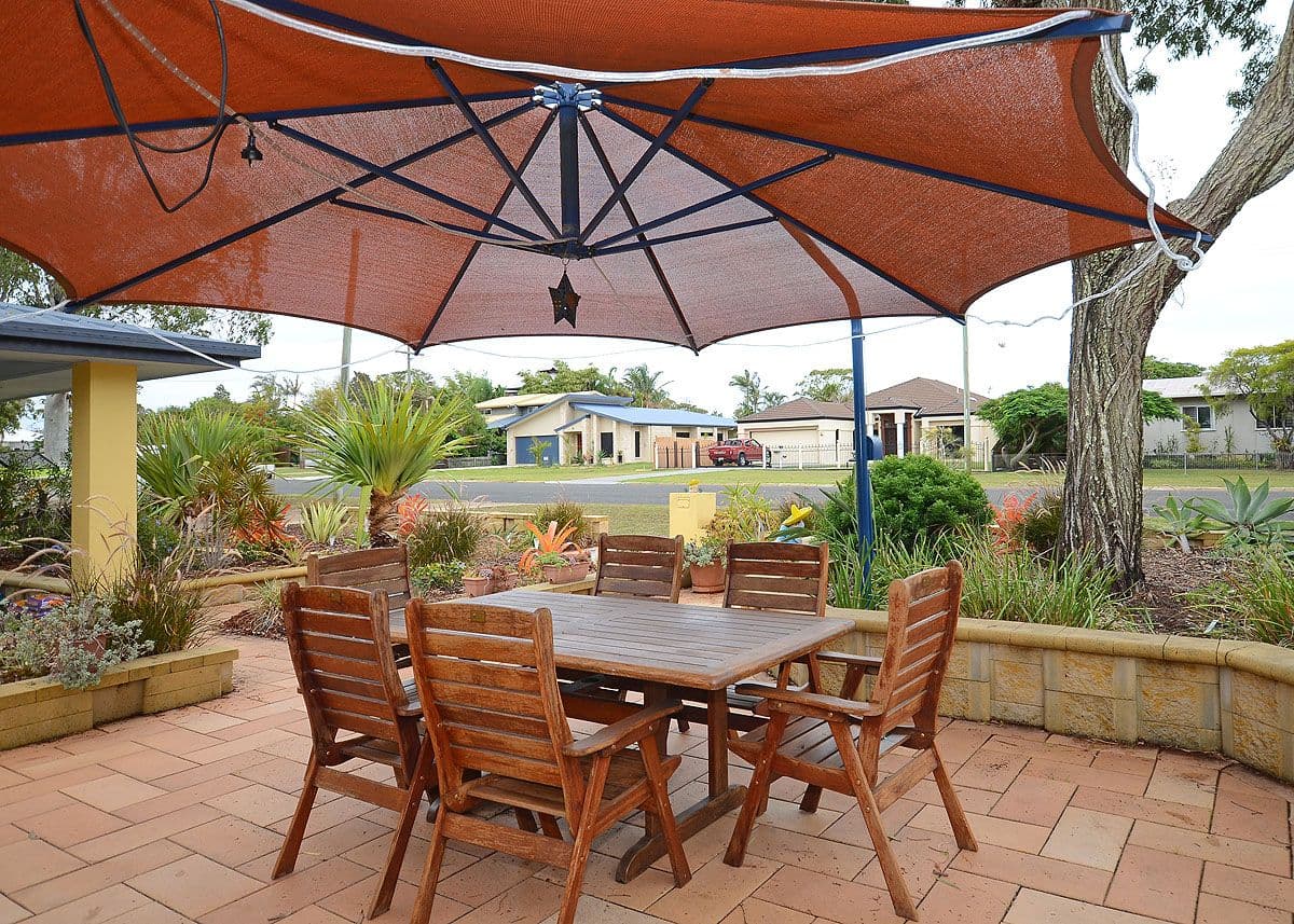 17 Helsham Street, POINT VERNON QLD 4655, Point Vernon - Thumbnail 7