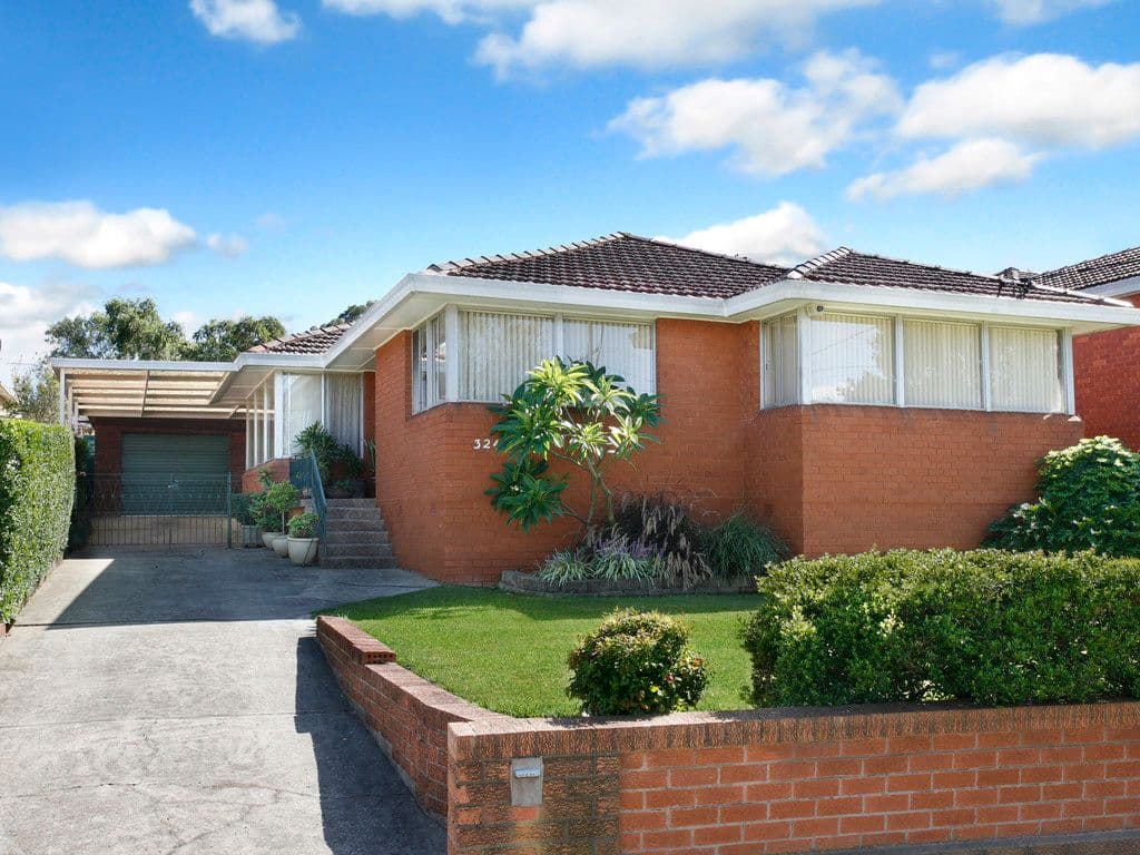 324 Hamilton Road, Fairfield West - Image 1