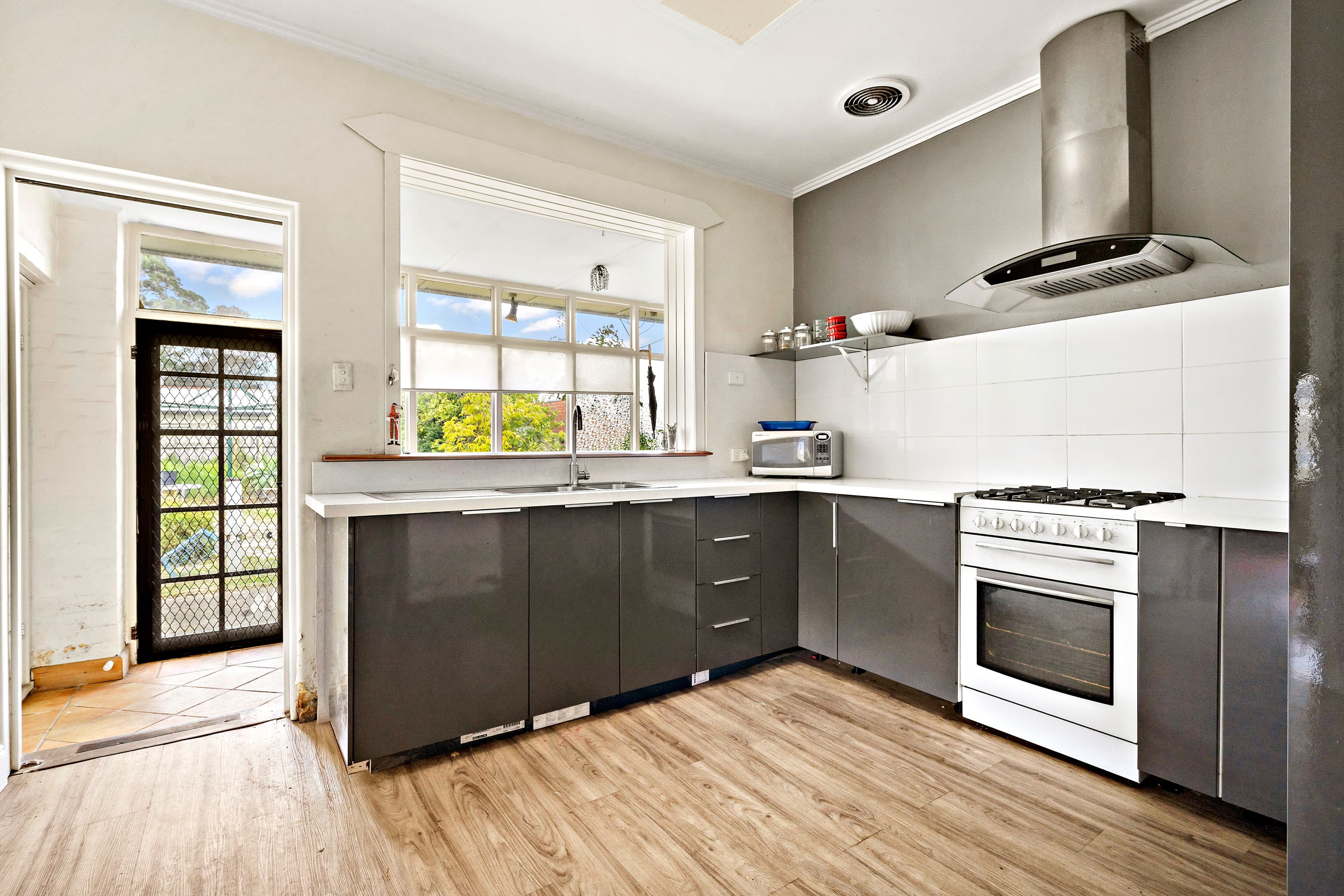 244 Warrigal Road, Oakleigh South VIC 3167, Oakleigh South - Thumbnail 3