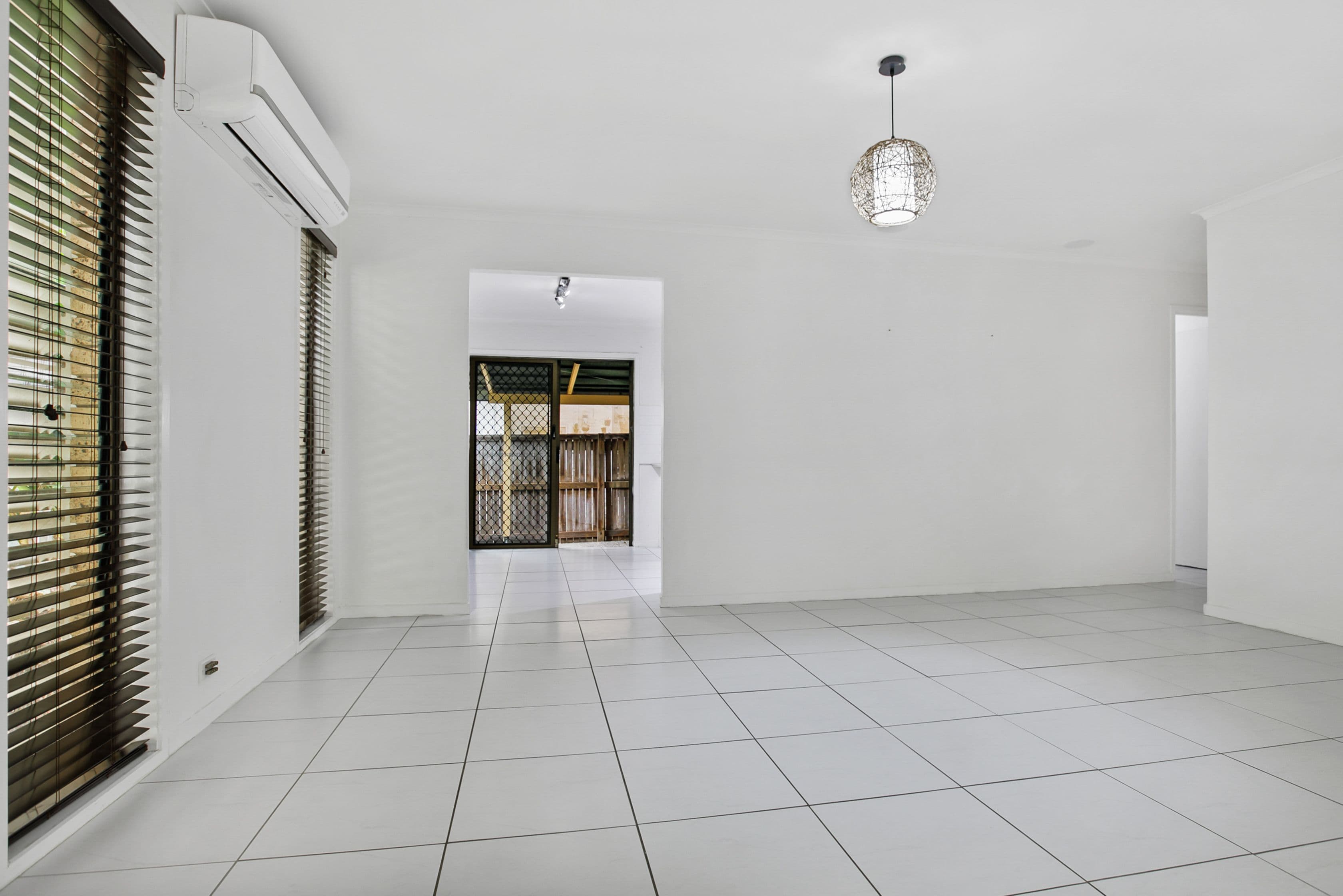 71 Ogilvie Street, Alexandra Hills QLD 4161, Alexandra Hills - Thumbnail 2