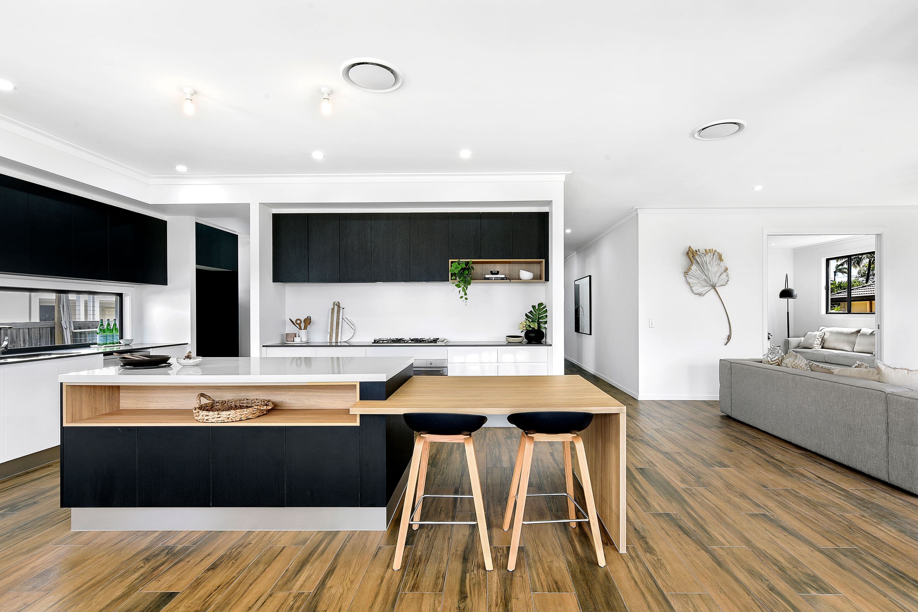 84 Clear Island Road, Broadbeach Waters QLD 4218, Broadbeach Waters - Image 1
