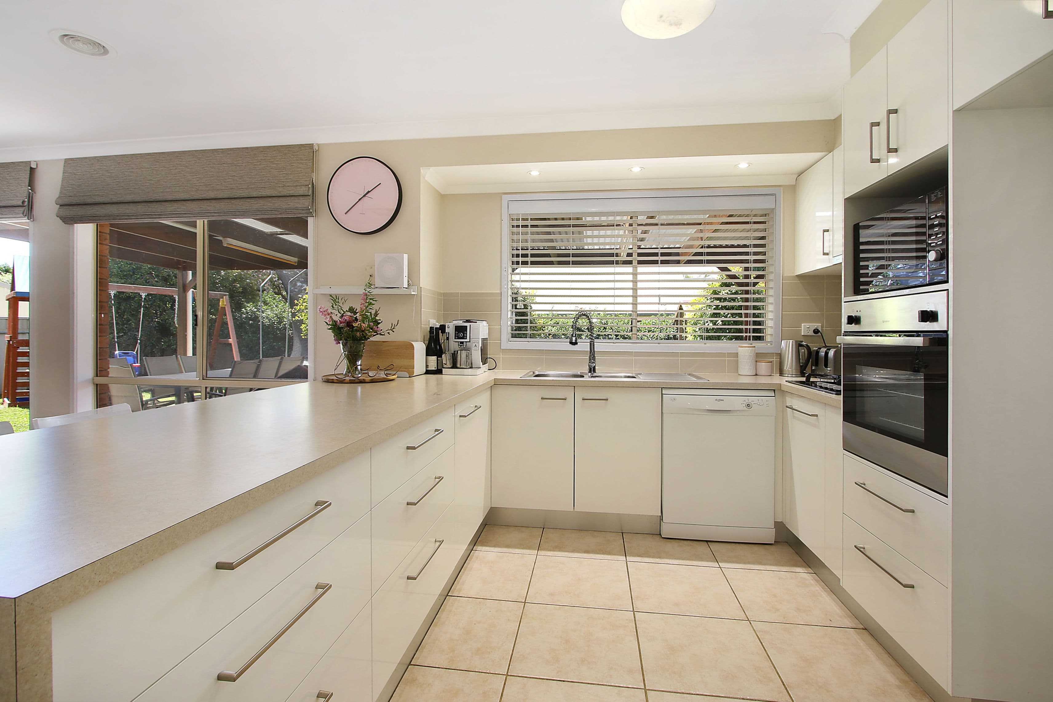 7 Thomas Place, West Wodonga VIC 3690, West Wodonga - Thumbnail 2