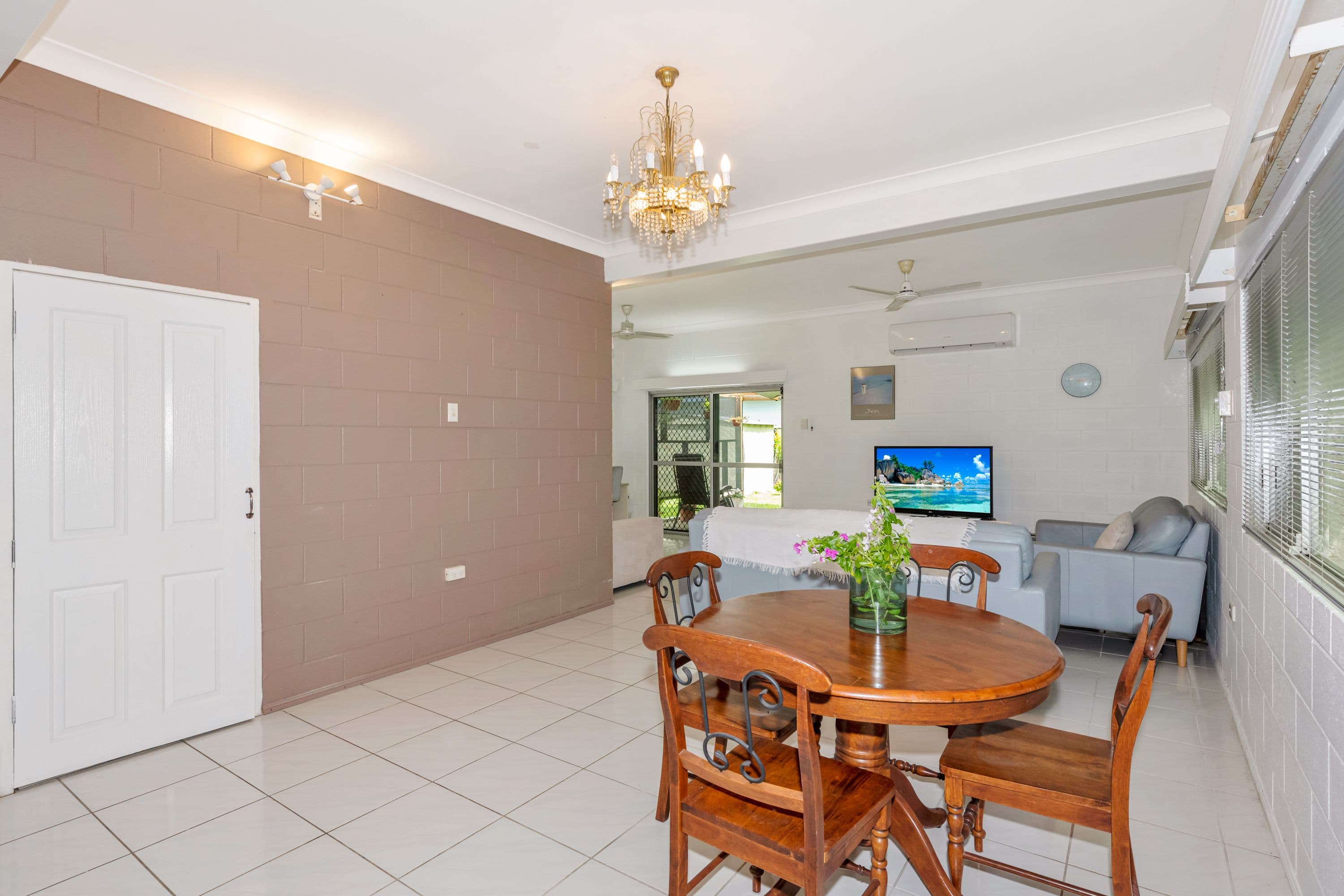 2 Lumeah Street, Cranbrook QLD 4814, Cranbrook - Thumbnail 5