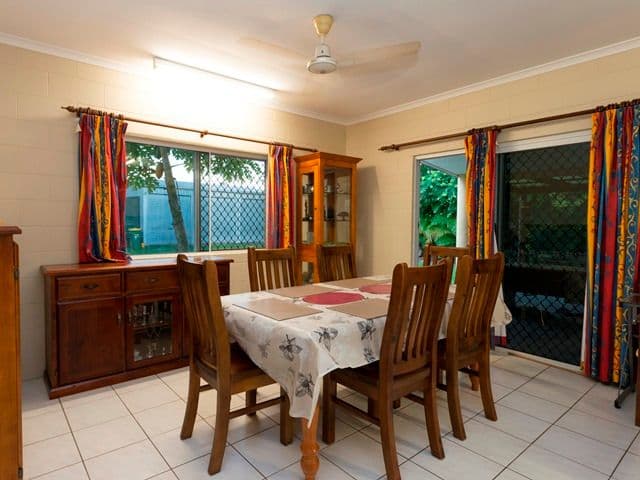 16 Atlantic Close, WHITE ROCK QLD 4868, White Rock - Thumbnail 2