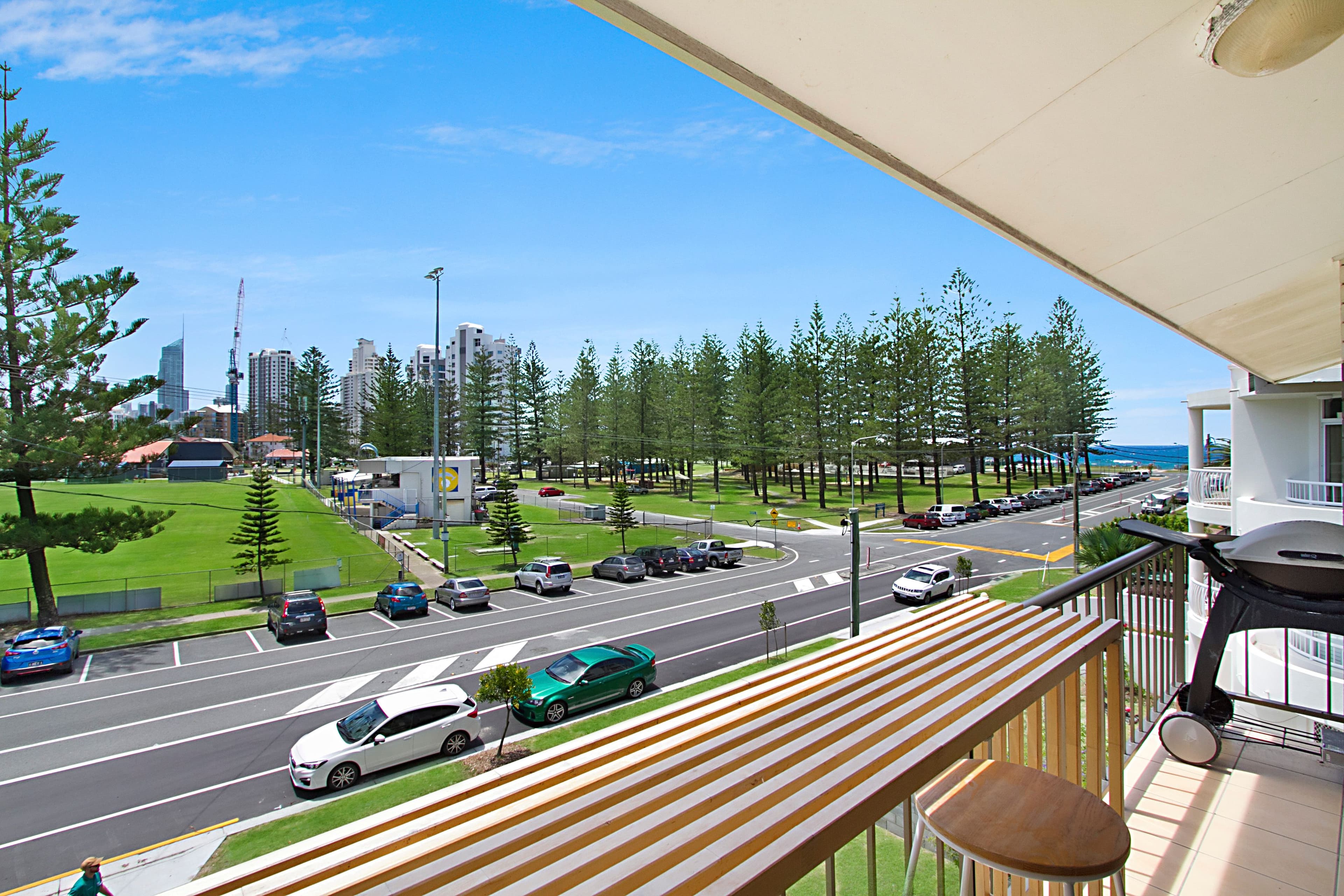 6 'Parkdale Apartments' 12 Chelsea Avenue, BROADBEACH QLD 4218, Broadbeach - Image 1