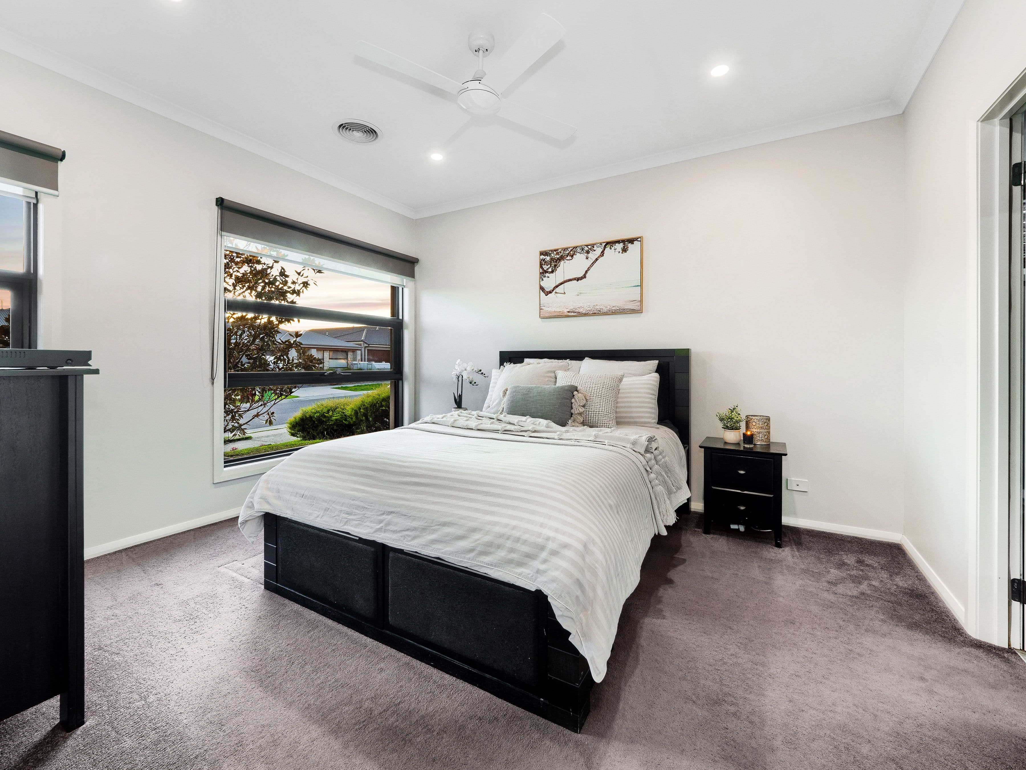 9 Goodenia Loop, Cranbourne West VIC 3977, Cranbourne West - Thumbnail 3