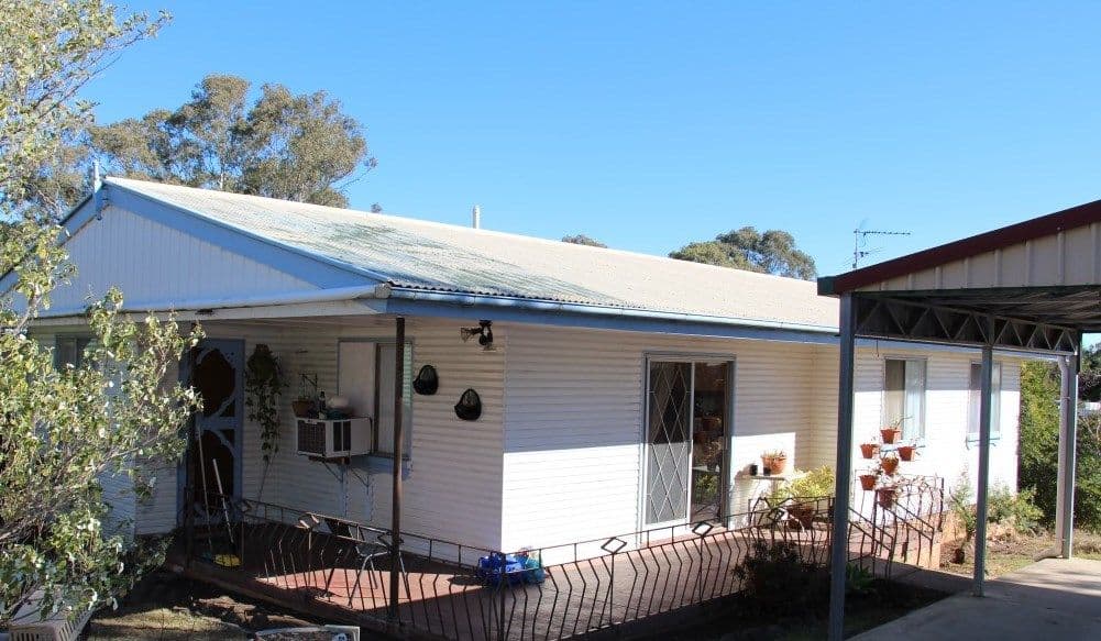 30 Talisker Street, KINGSTHORPE QLD 4400, Kingsthorpe - Thumbnail 2