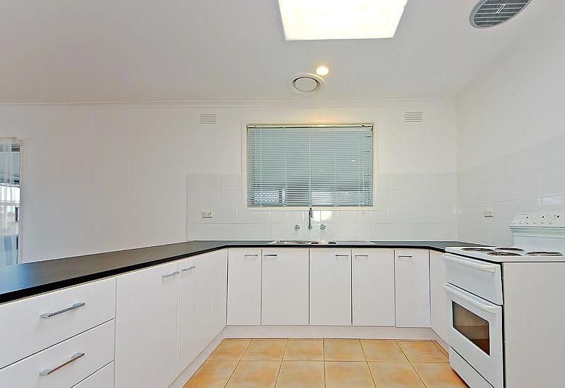 127 Gillespie Road, Kings Park VIC 3021, Kings Park - Thumbnail 3