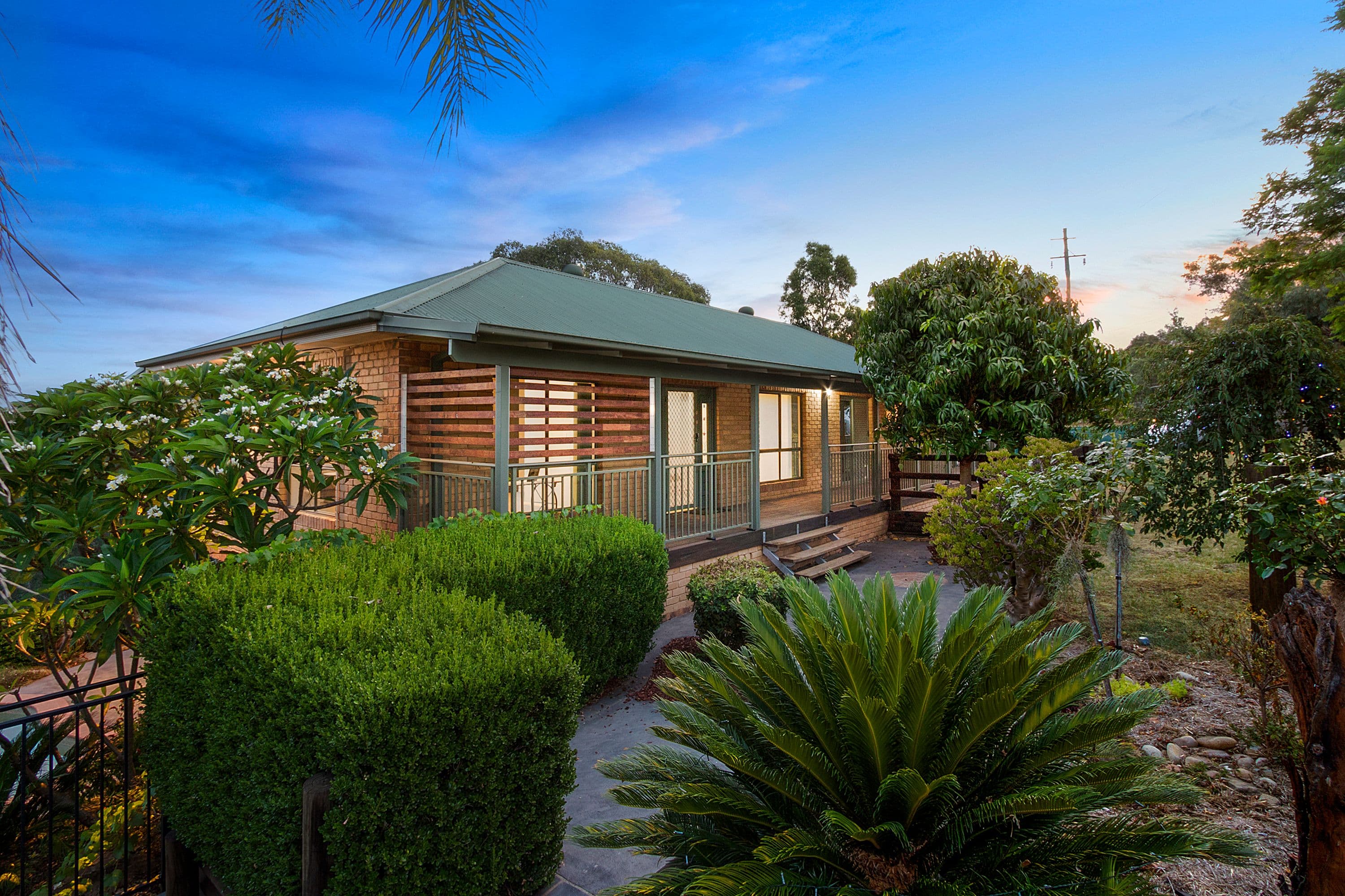 230 Crooked Lane, North Richmond - Thumbnail 2