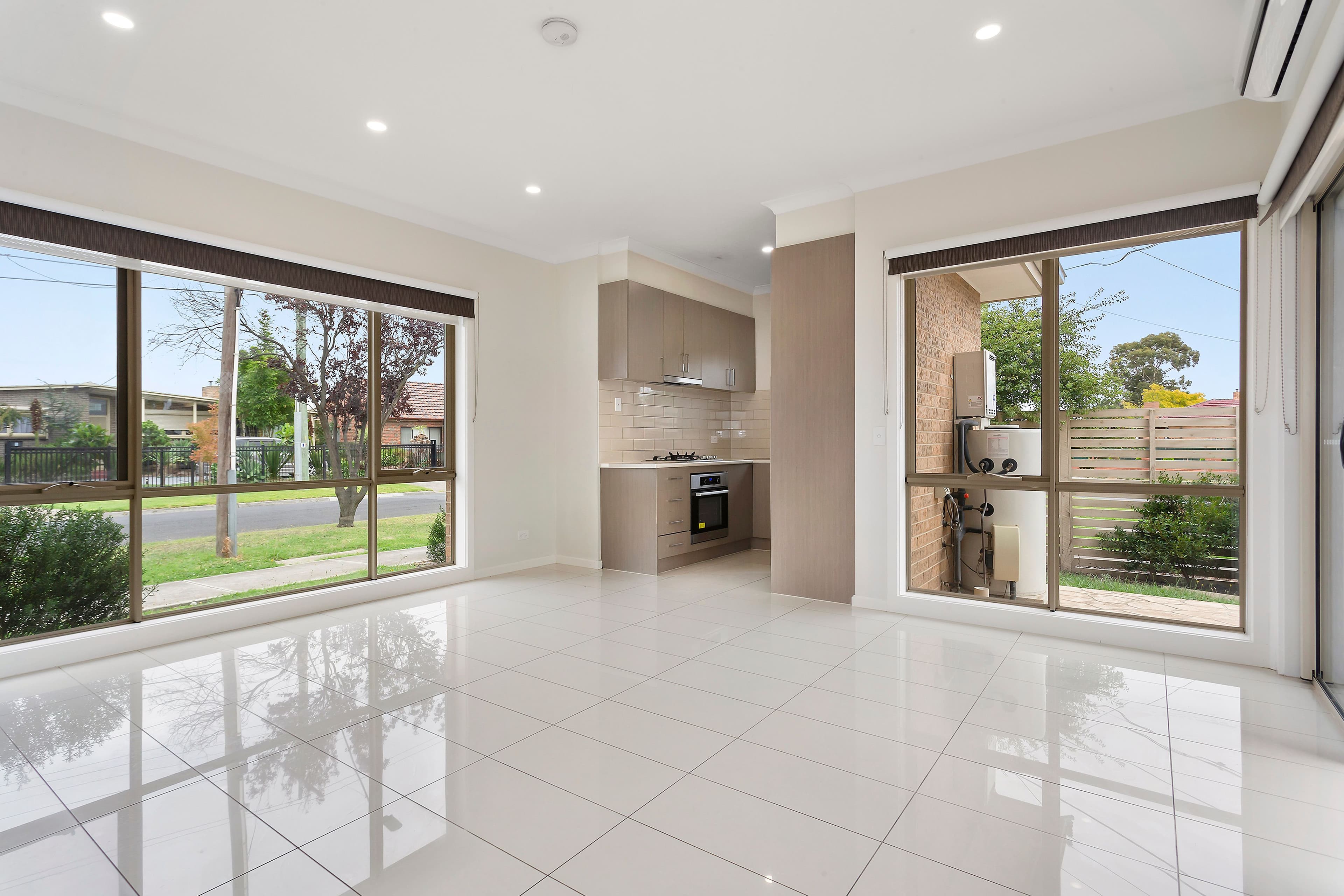 8C Vasey Avenue, Lalor VIC 3075, Lalor - Thumbnail 4