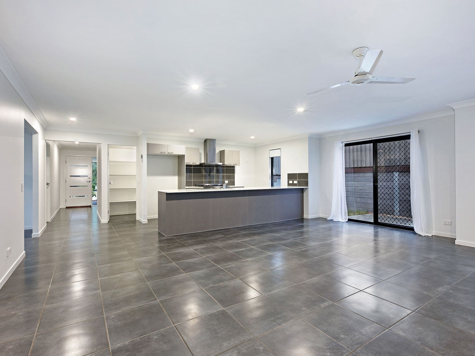 17 Lomond Street, South Ripley QLD 4306, South Ripley - Thumbnail 5