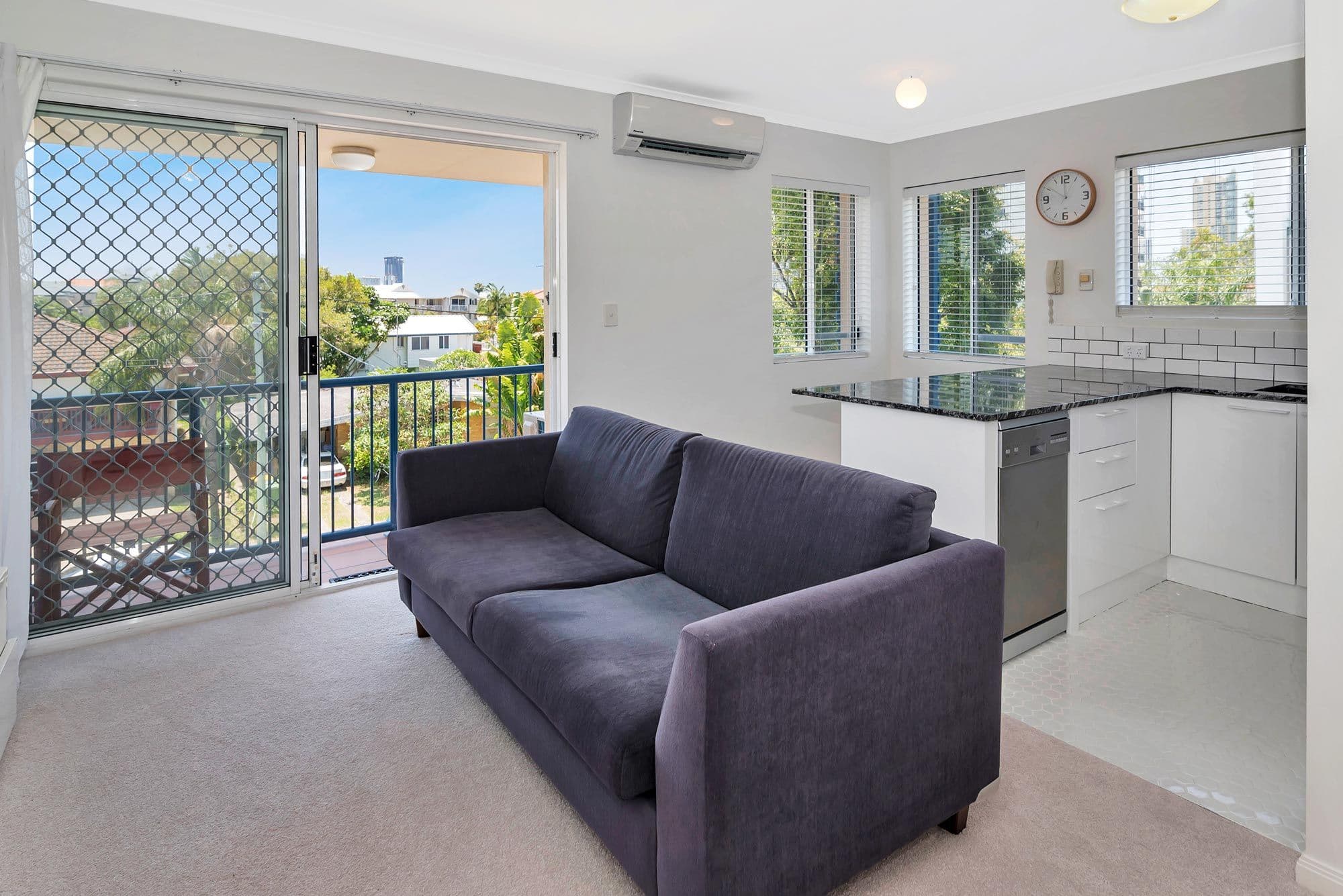 4 Adori Street, Chevron Island QLD 4217, Chevron Island - Thumbnail 5