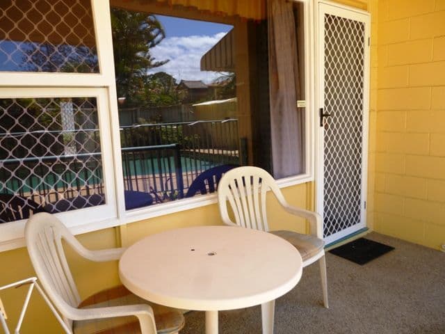 3 Redondo Avenue, MIAMI QLD 4220, Miami - Thumbnail 5
