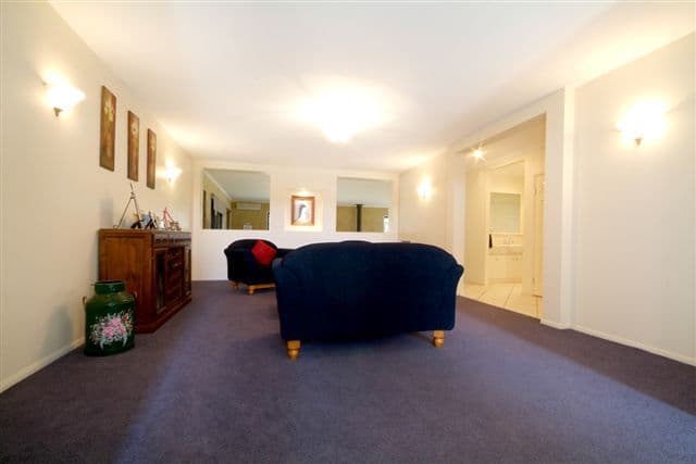 11  Norman Court, WESTBROOK QLD 4350, Westbrook - Thumbnail 6