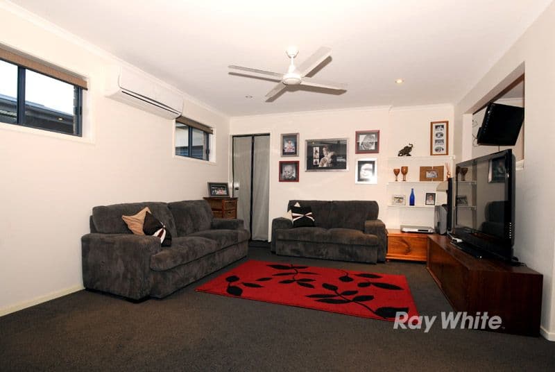 38 Miralie Way, CRANBOURNE WEST VIC 3977, Cranbourne West - Thumbnail 7