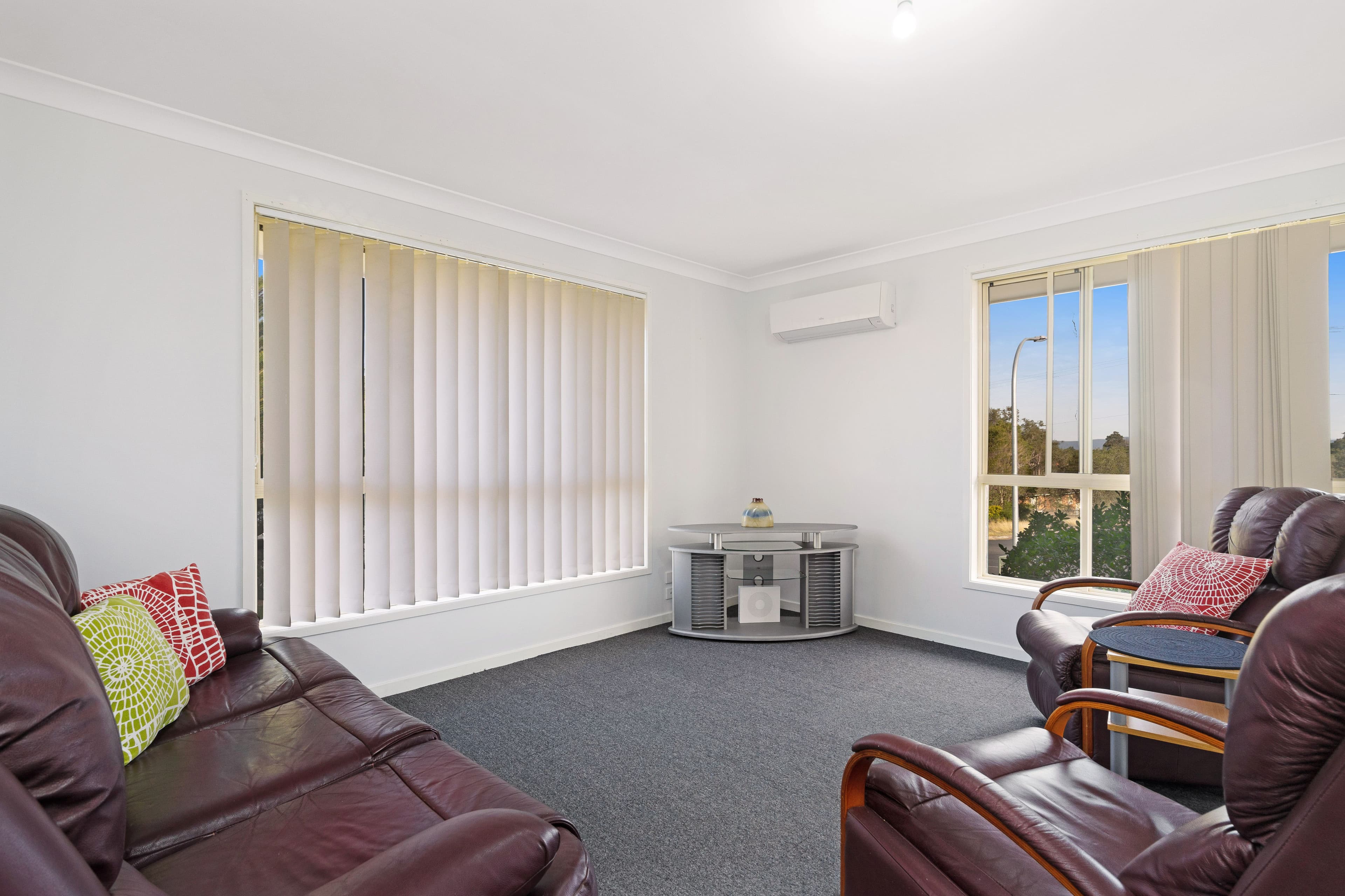 135 Regiment Road, Rutherford - Thumbnail 2