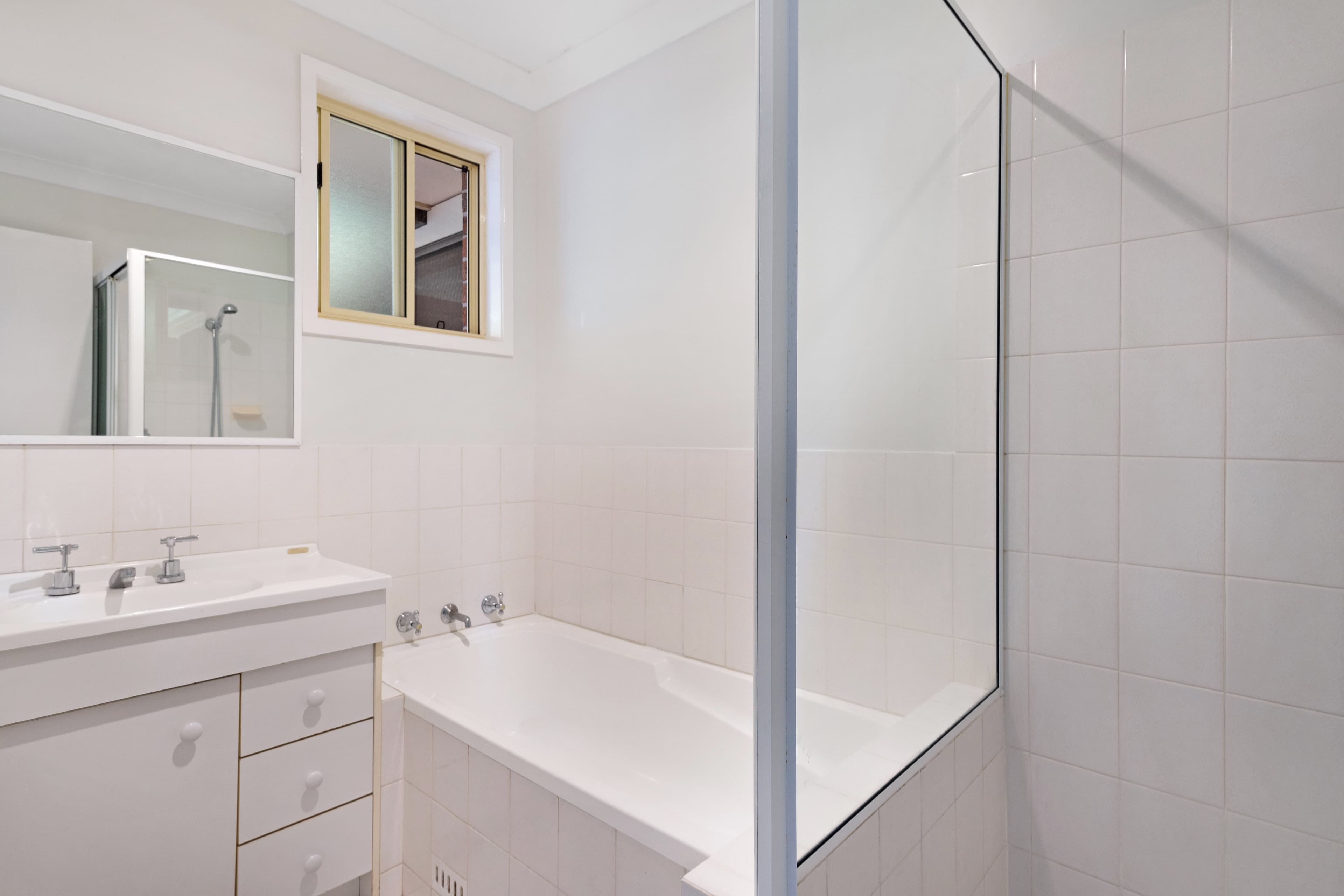 135 Regiment Road, Rutherford - Thumbnail 5