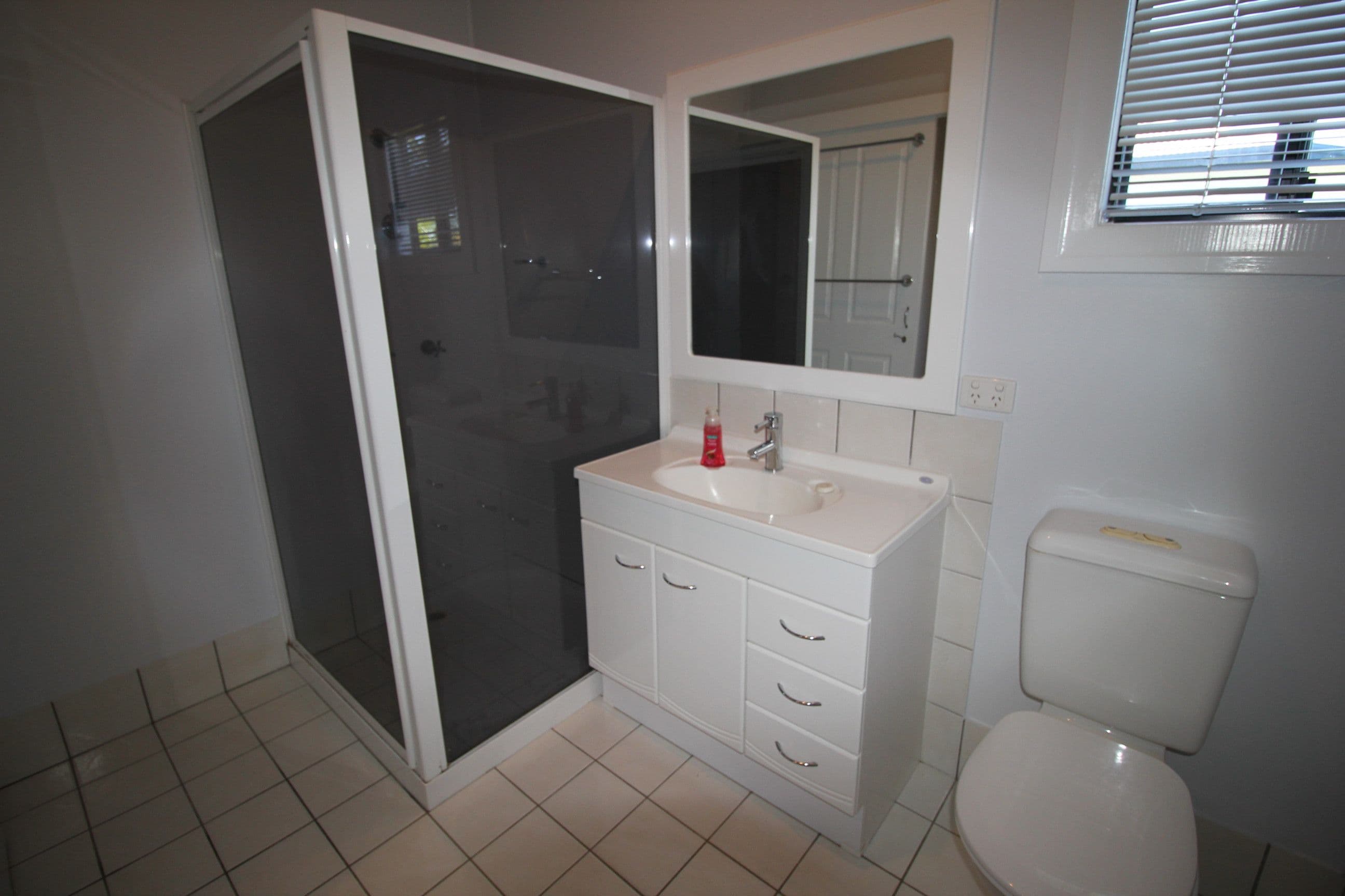 38 Warren Street, Ingham QLD 4850, Ingham - Thumbnail 3