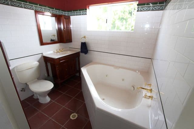 9 Cuthbert Crescent, Edensor Park - Thumbnail 7