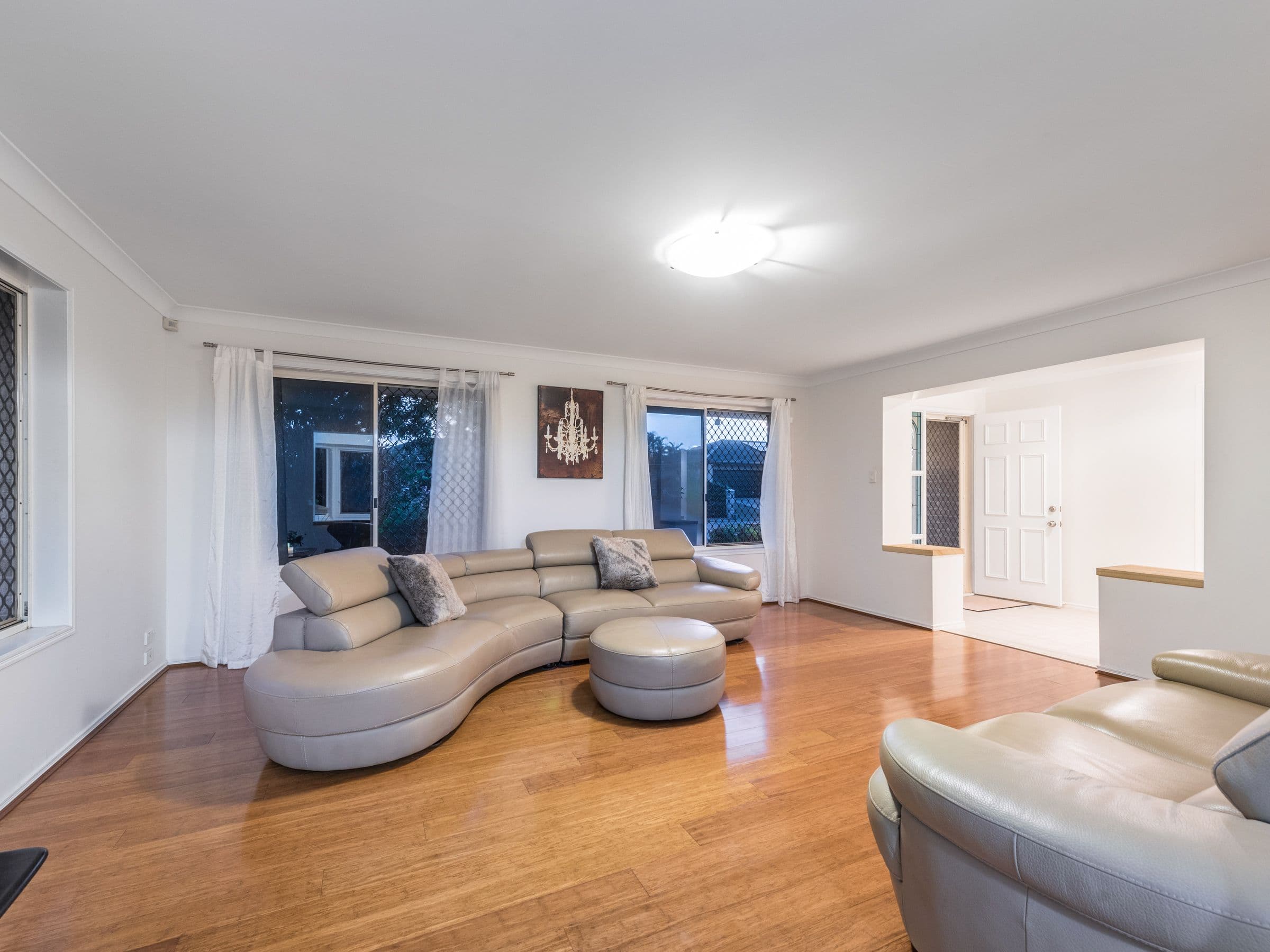 9 Crestwood Street, Kuraby QLD 4112, Kuraby - Thumbnail 8