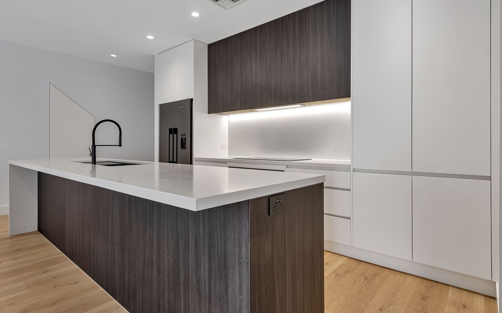 21A Mcallan Avenue, Seaton SA 5023, Seaton - Thumbnail 2