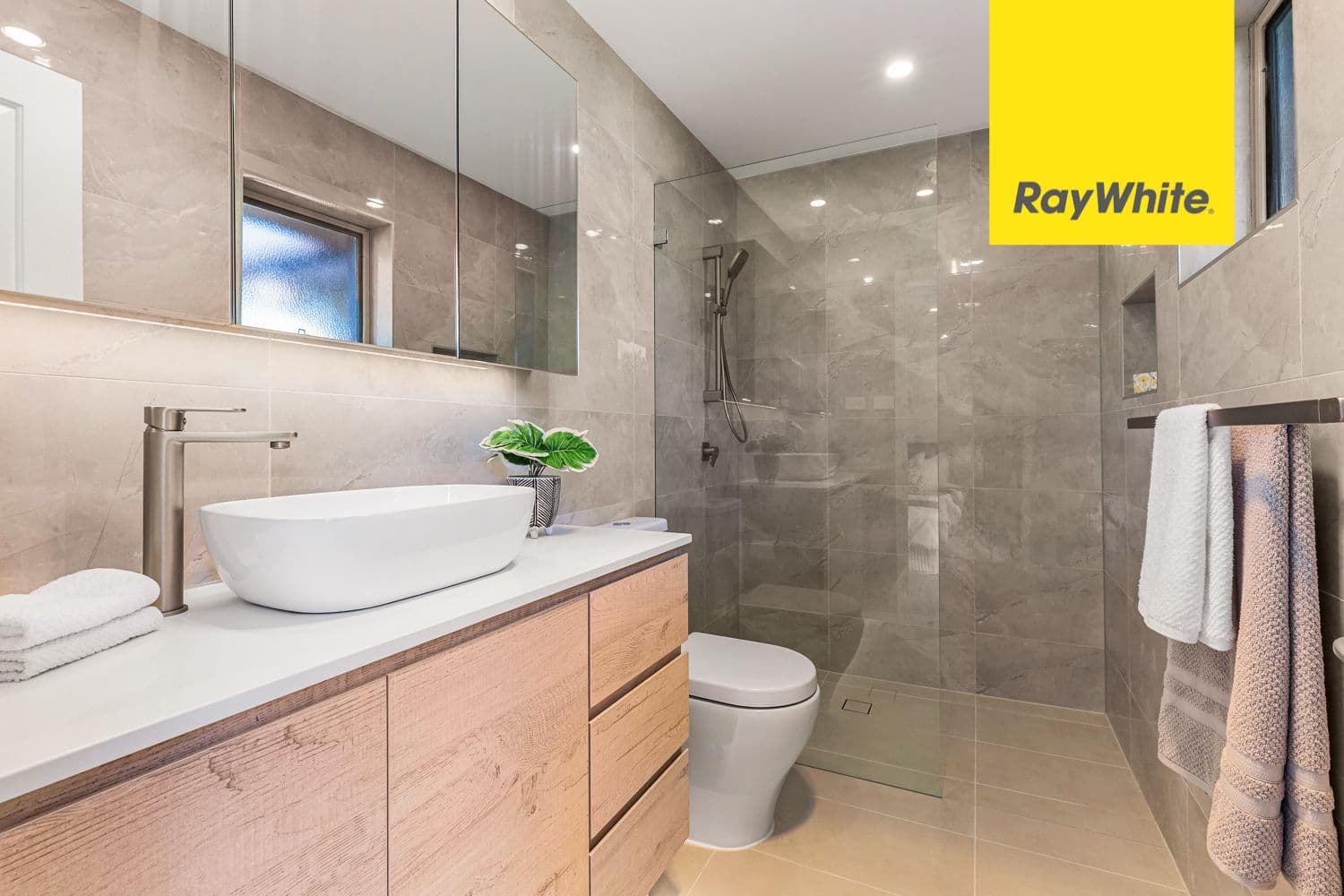 10 Wiltshire Close, Liberty Grove NSW 2138, Liberty Grove - Thumbnail 5
